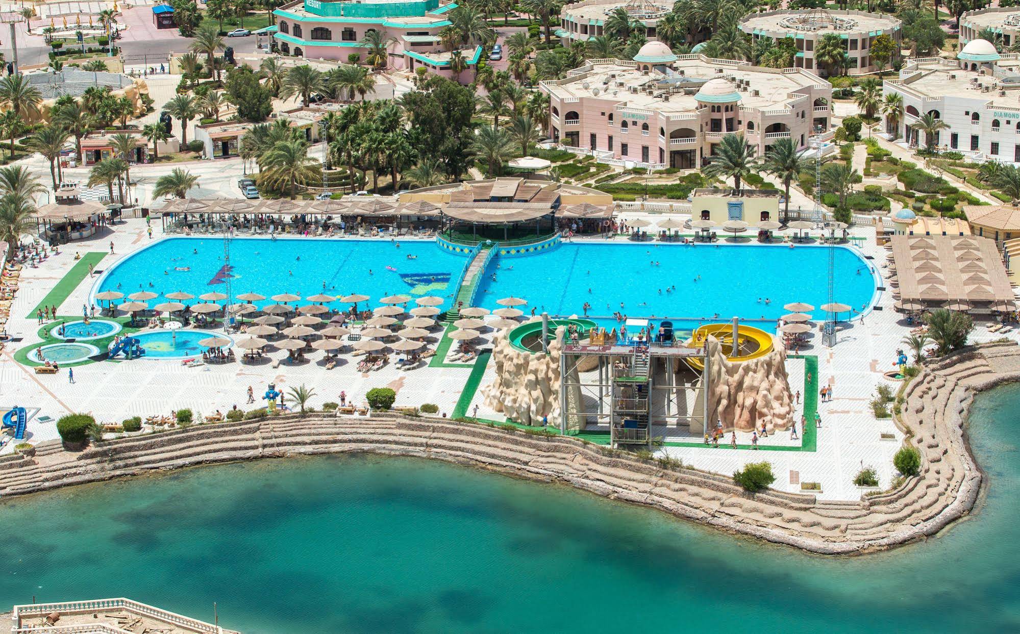 Blend Club Aqua Resort