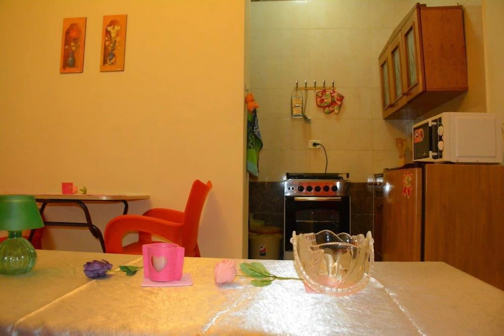 Green Garden Apartment