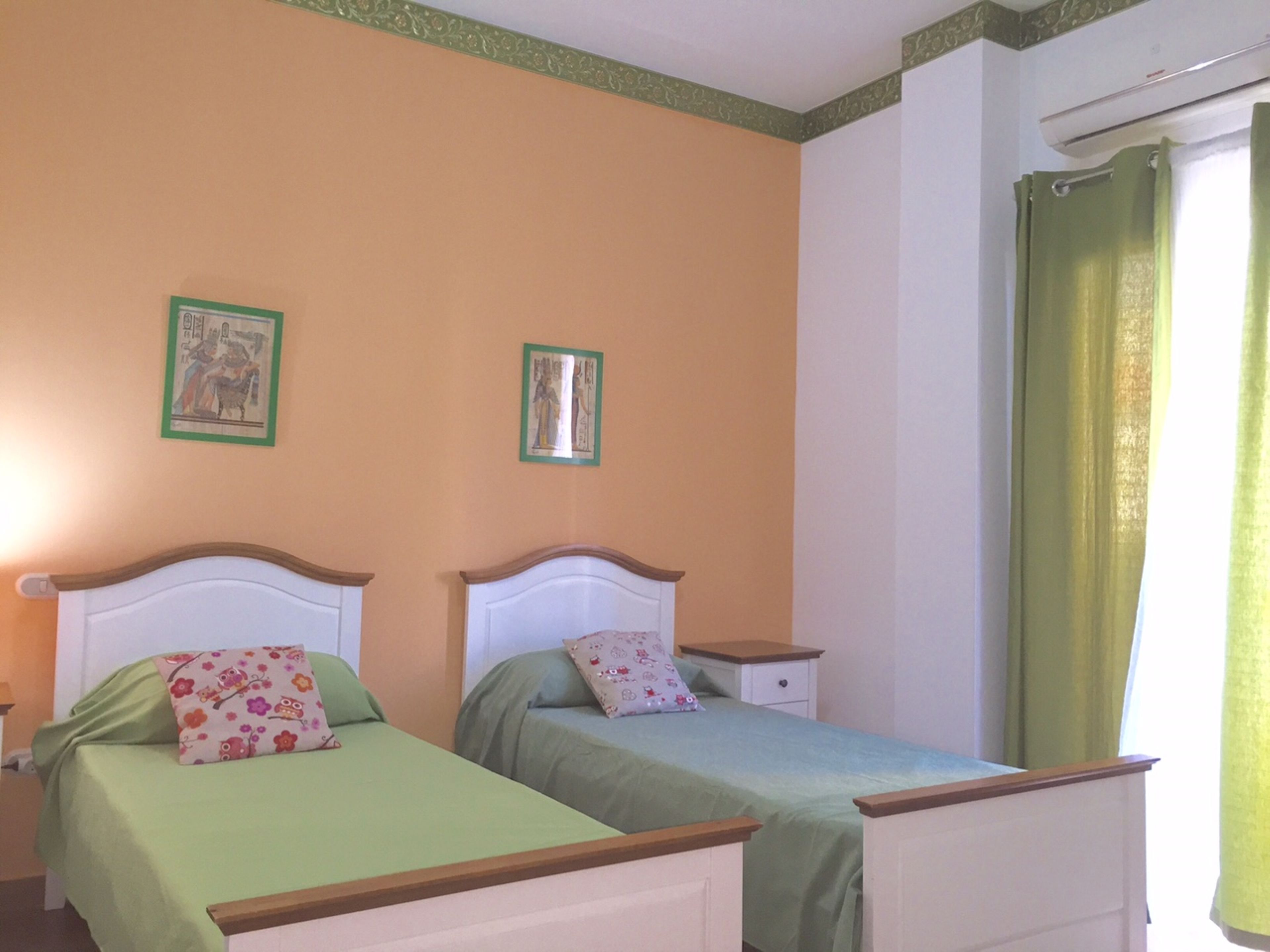 Iris Holiday Apartment