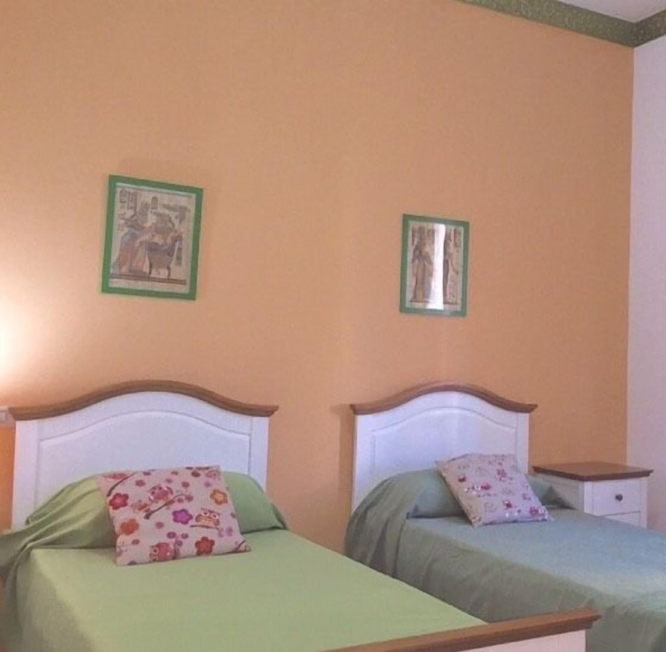 Iris Holiday Apartment