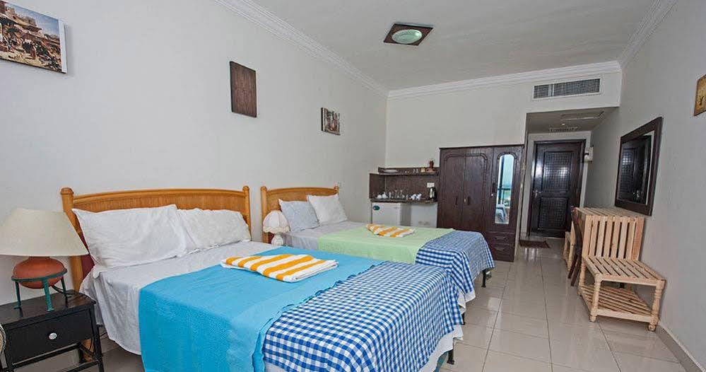 Navy Chalets Hurghada