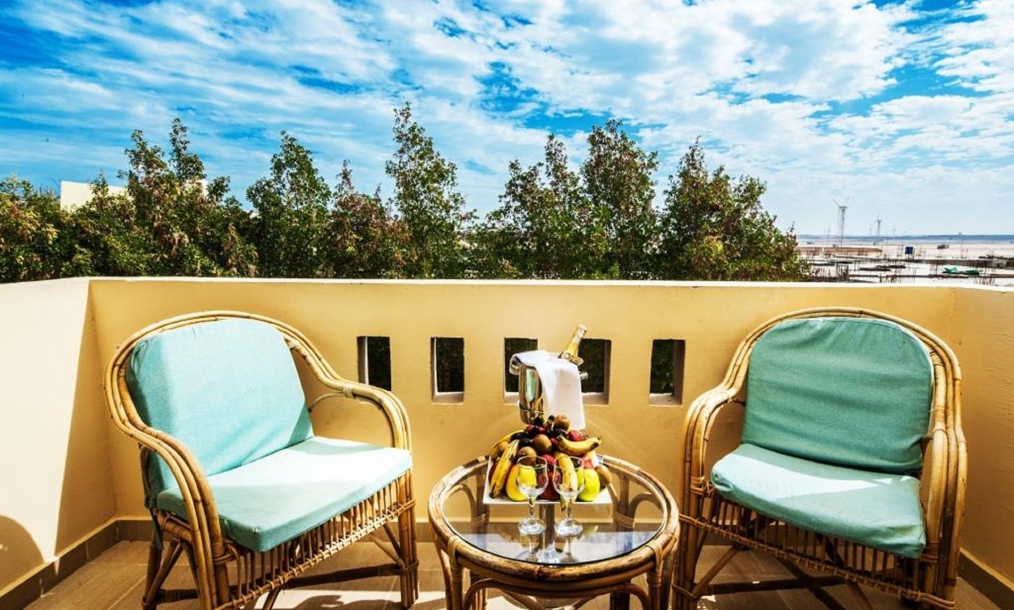 El Karma Aqua Beach Resort