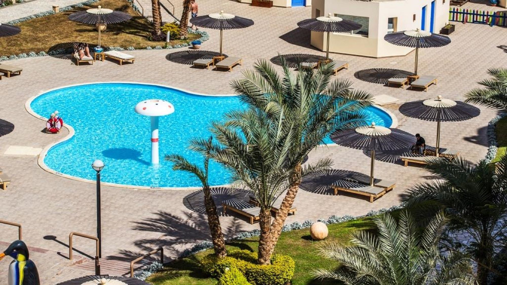 El Karma Aqua Beach Resort