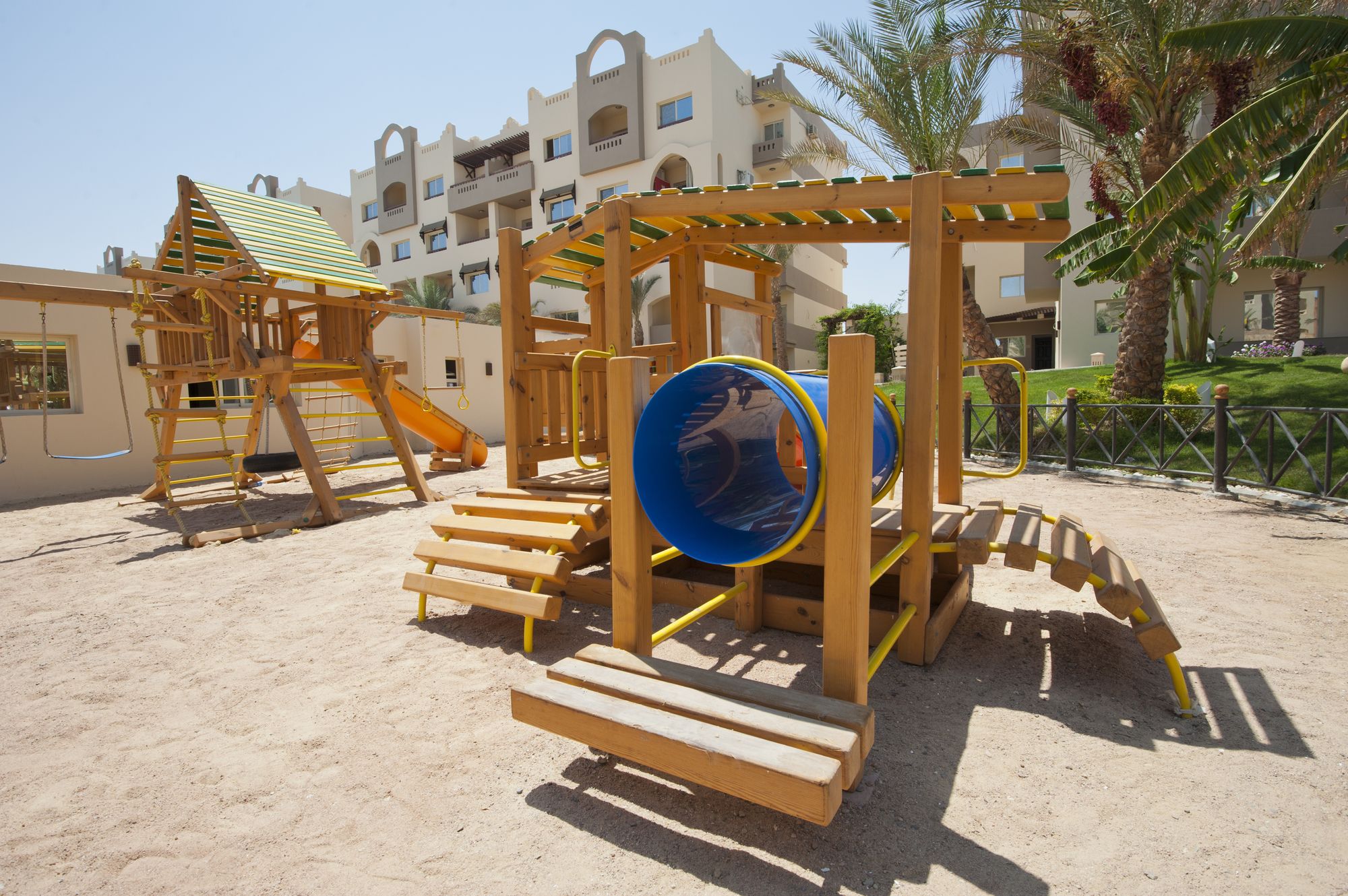 El Karma Aqua Beach Resort