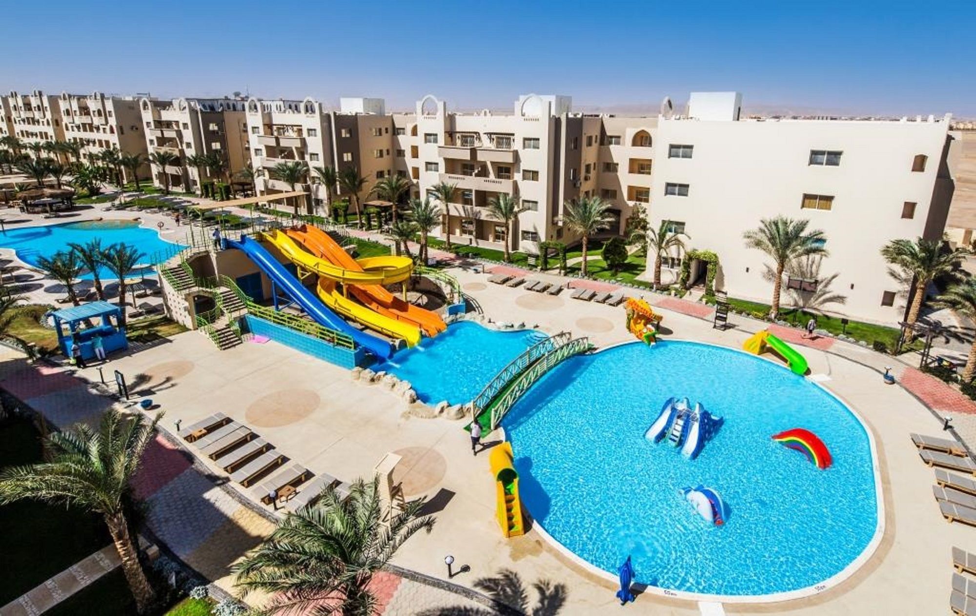 El Karma Aqua Beach Resort