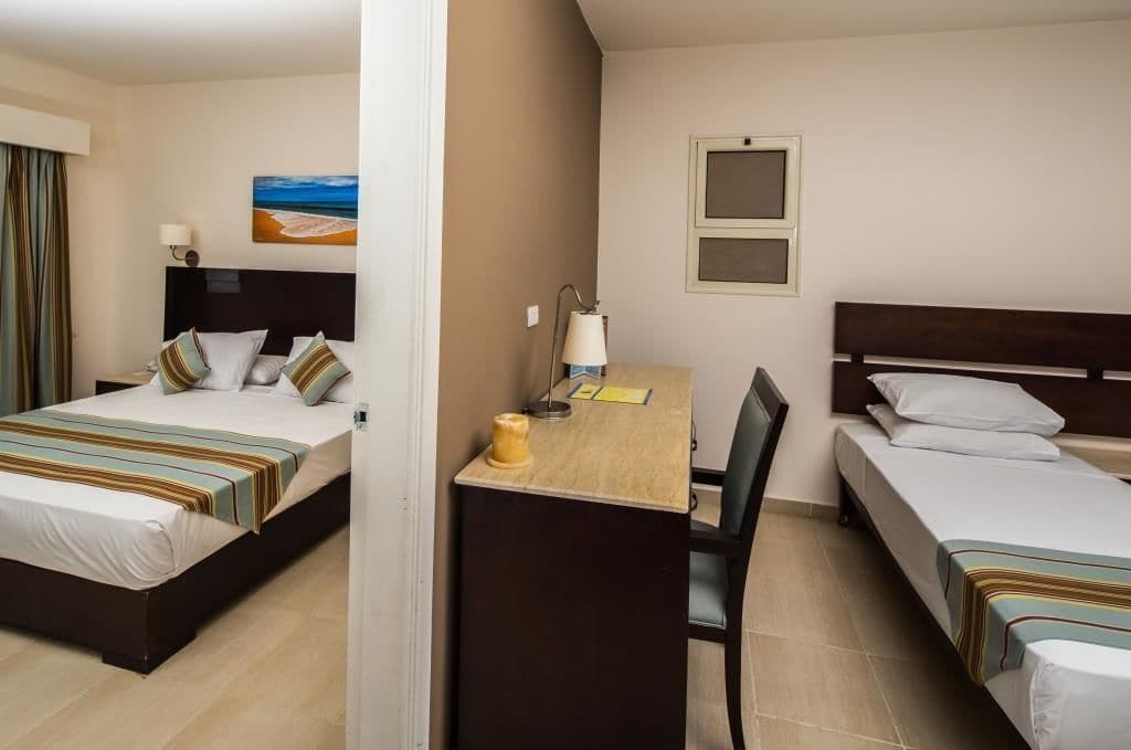 El Karma Aqua Beach Resort