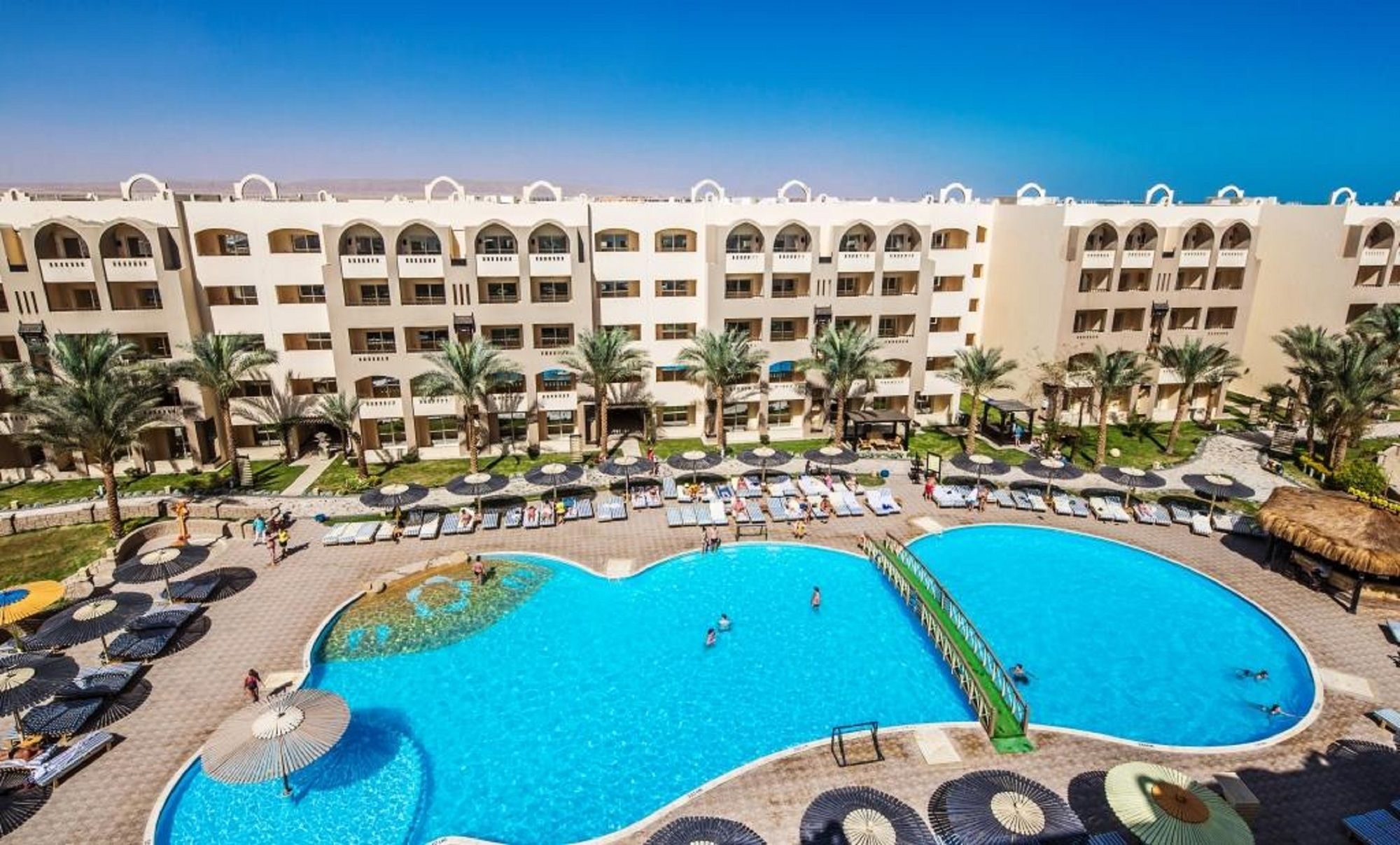 El Karma Aqua Beach Resort