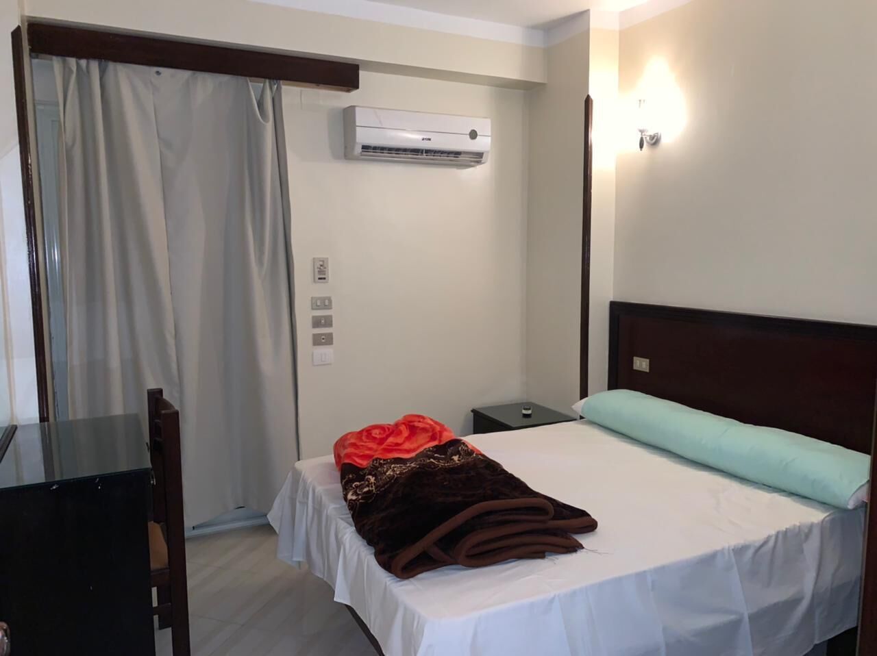 Oasis Hotel Apartments