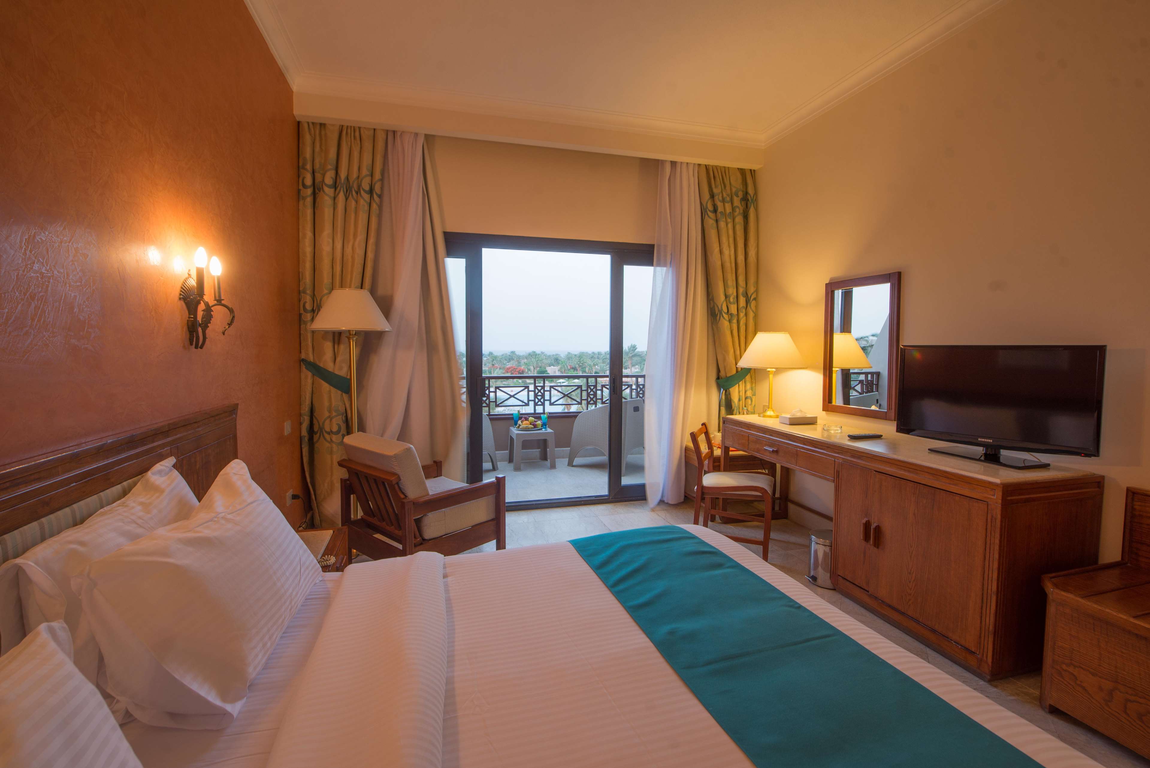 Pharaoh Azur Resort