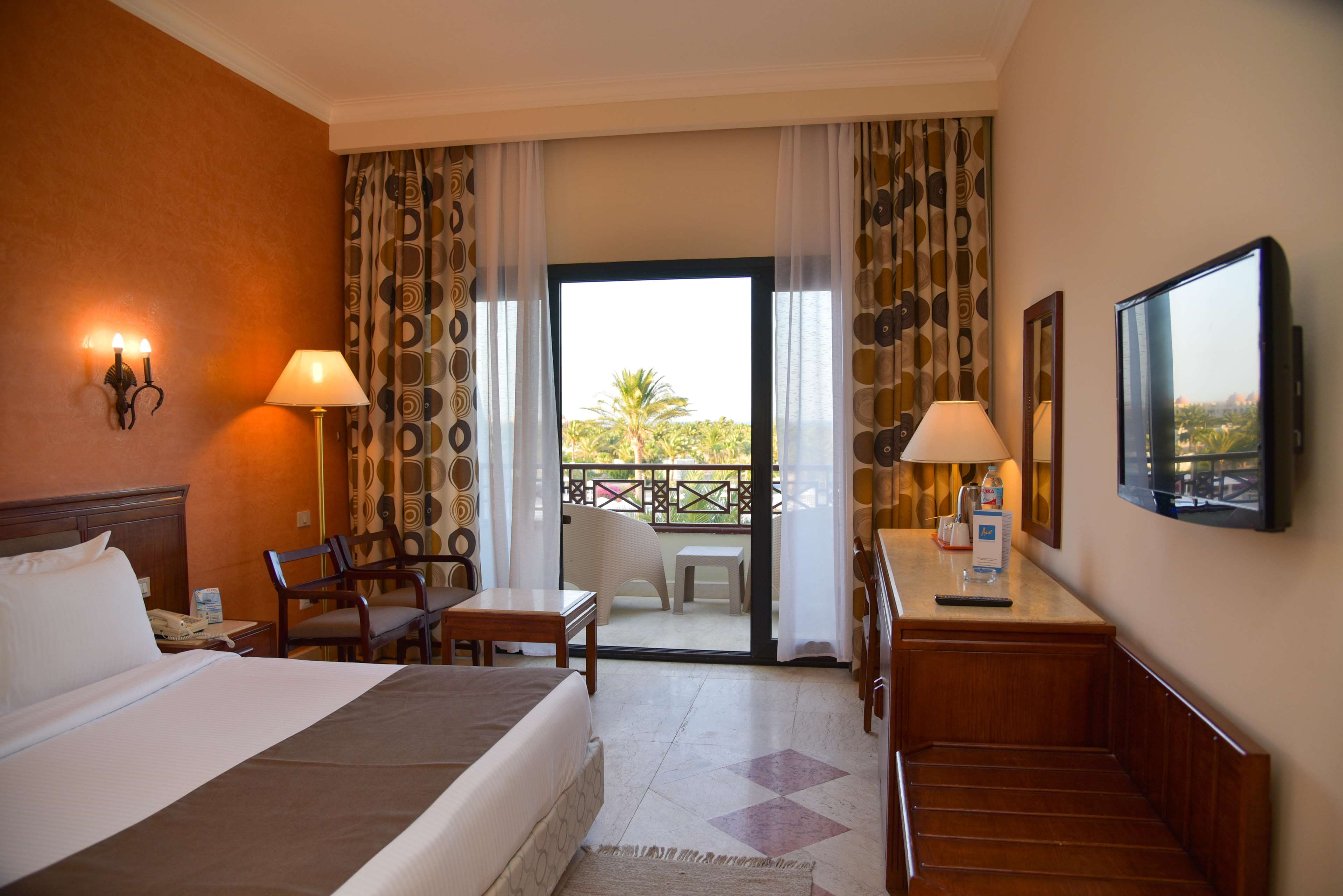 Pharaoh Azur Resort