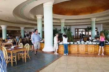 Rixos Premium Magawish Suites & Villas