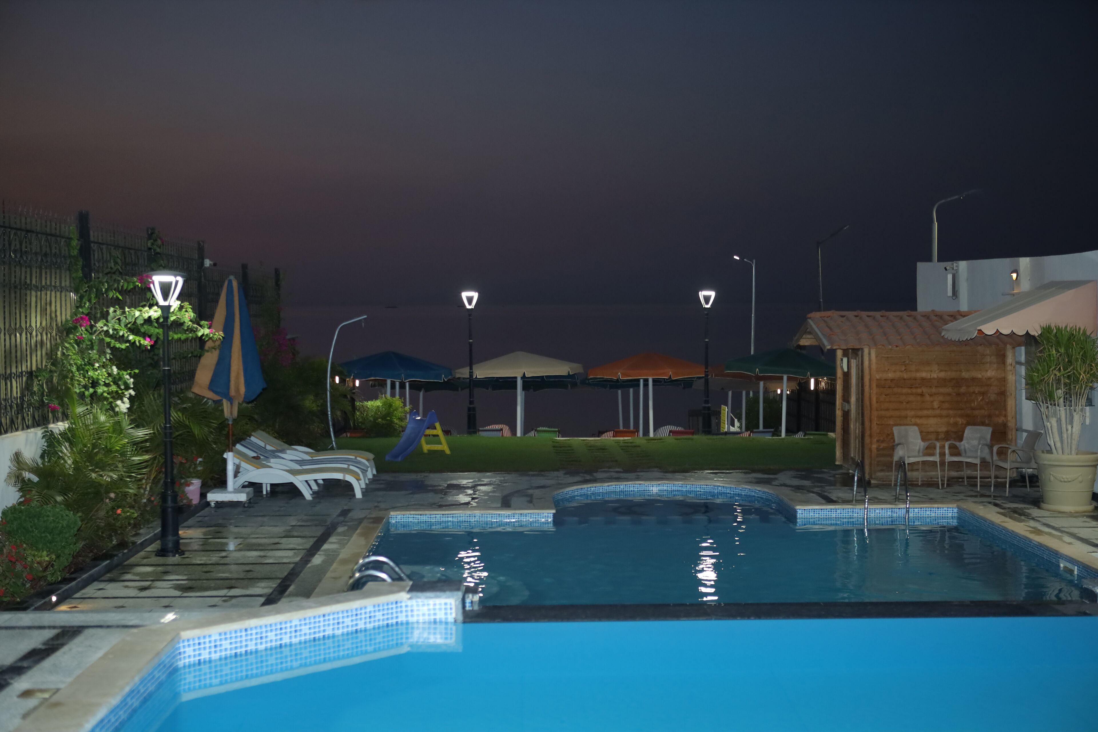 Tiba Rose Plaza