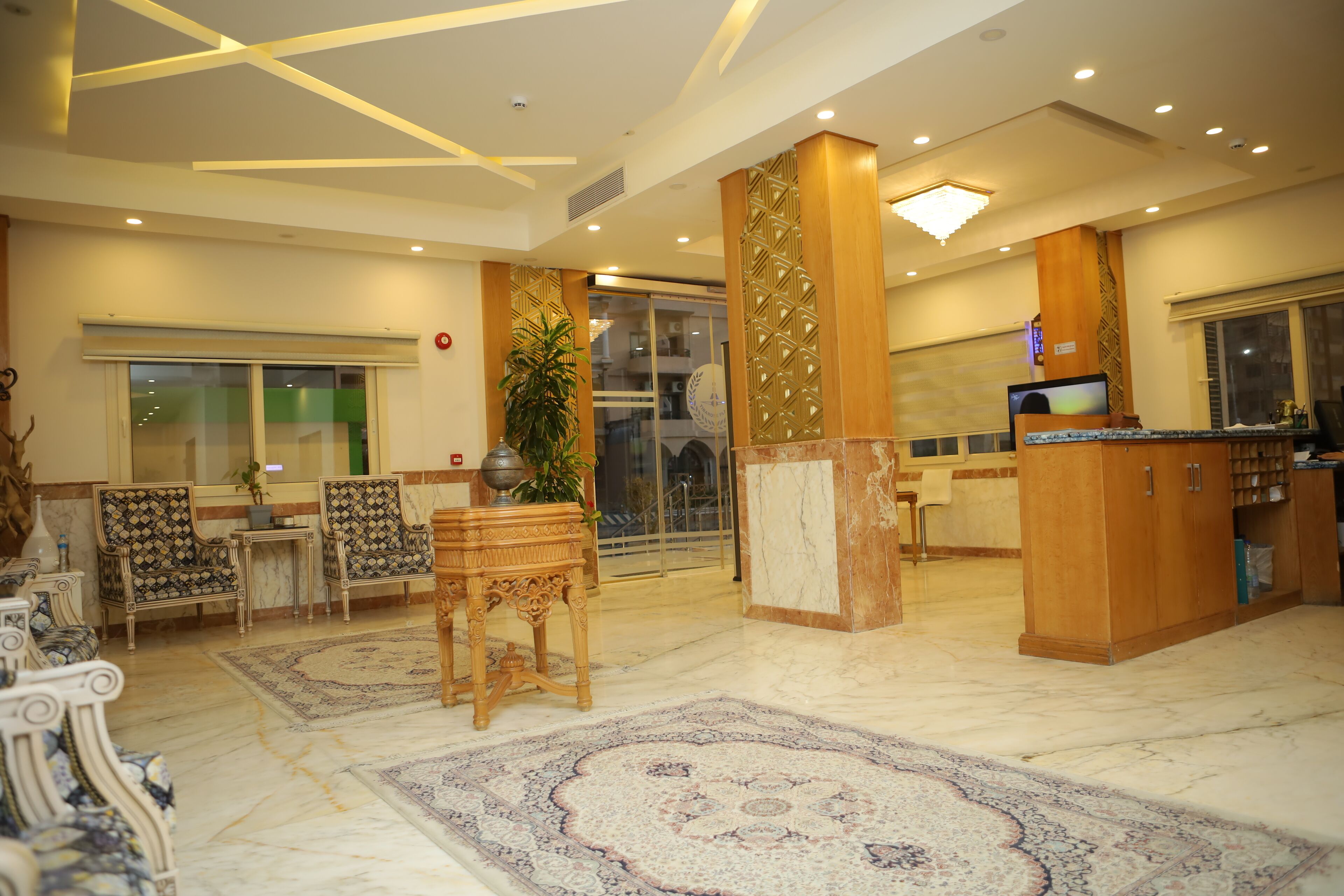 Tiba Rose Plaza