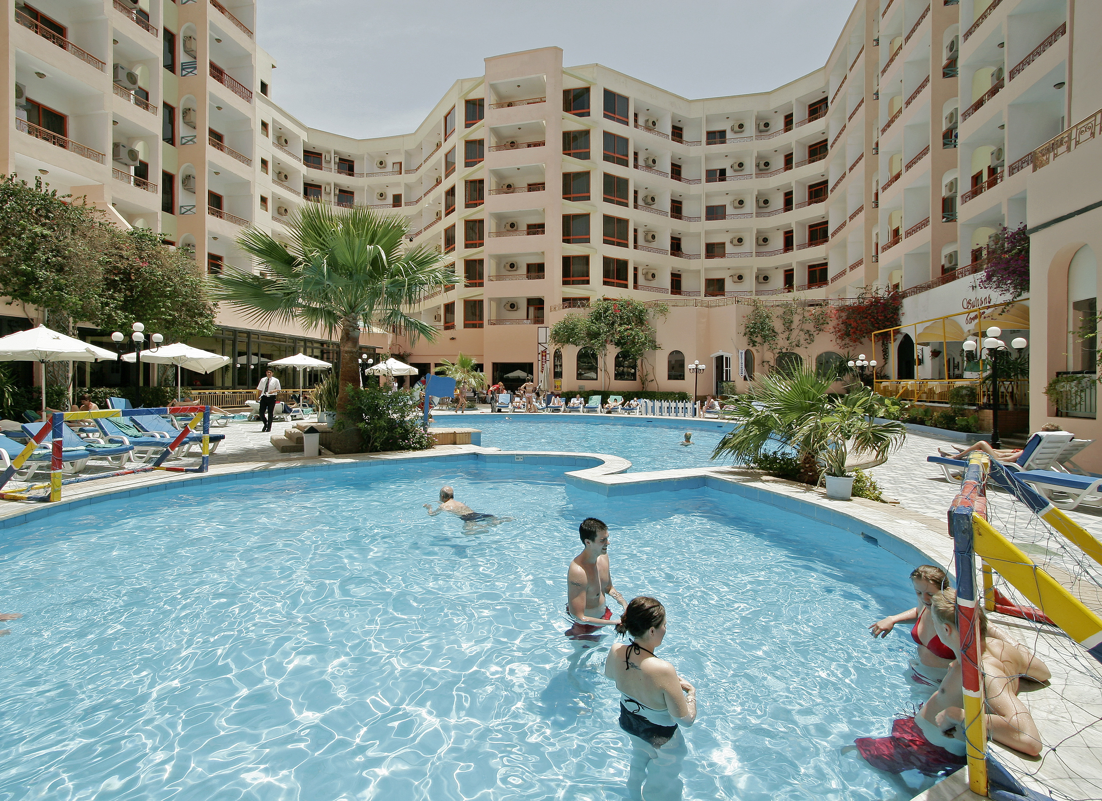 Empire Hotel Aqua Park