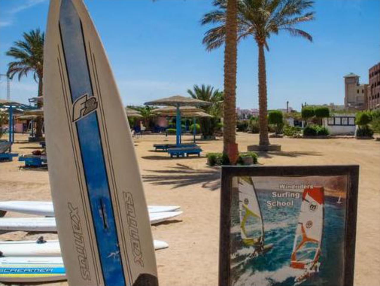 Eagles Downtown Zahabia Resort & Aqua Park