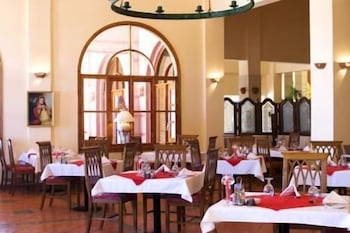 SENTIDO Akassia Beach
