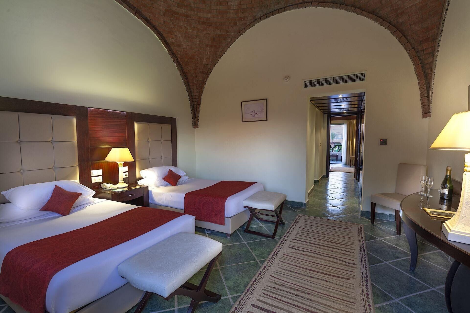SENTIDO Akassia Beach