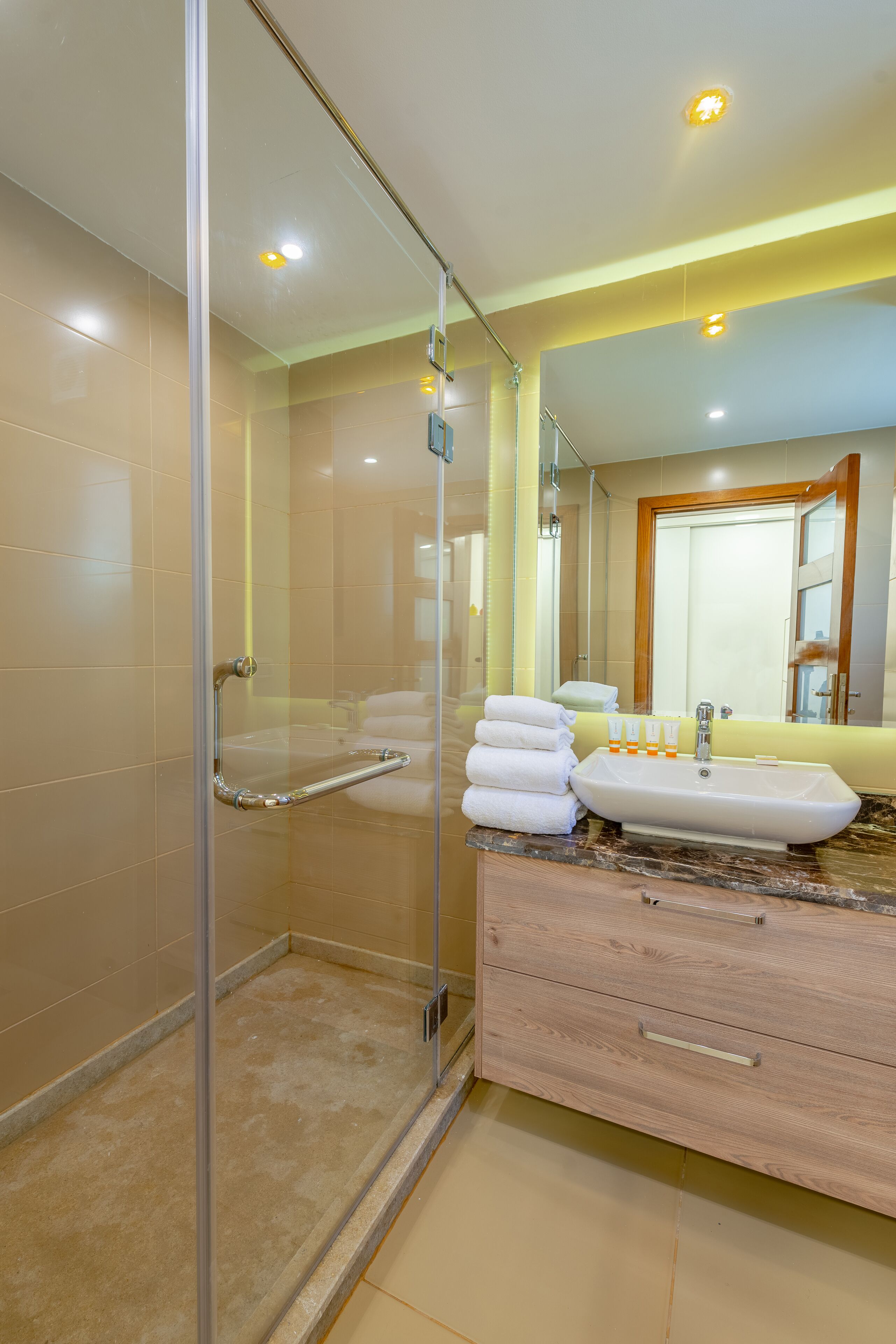 VESTA - Soma Bay Residence