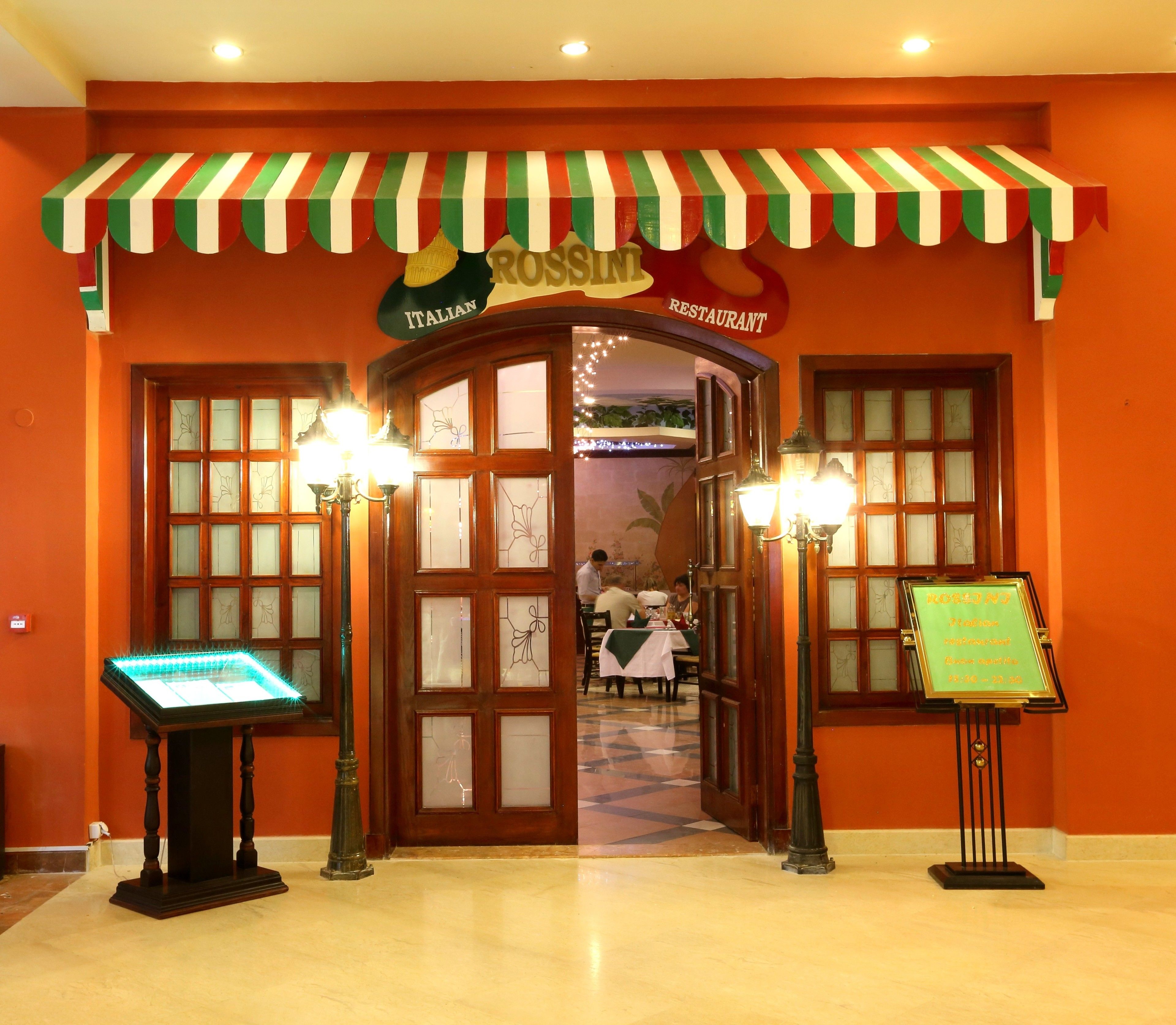 Rehana Royal Beach Resort Aqua Park & Spa