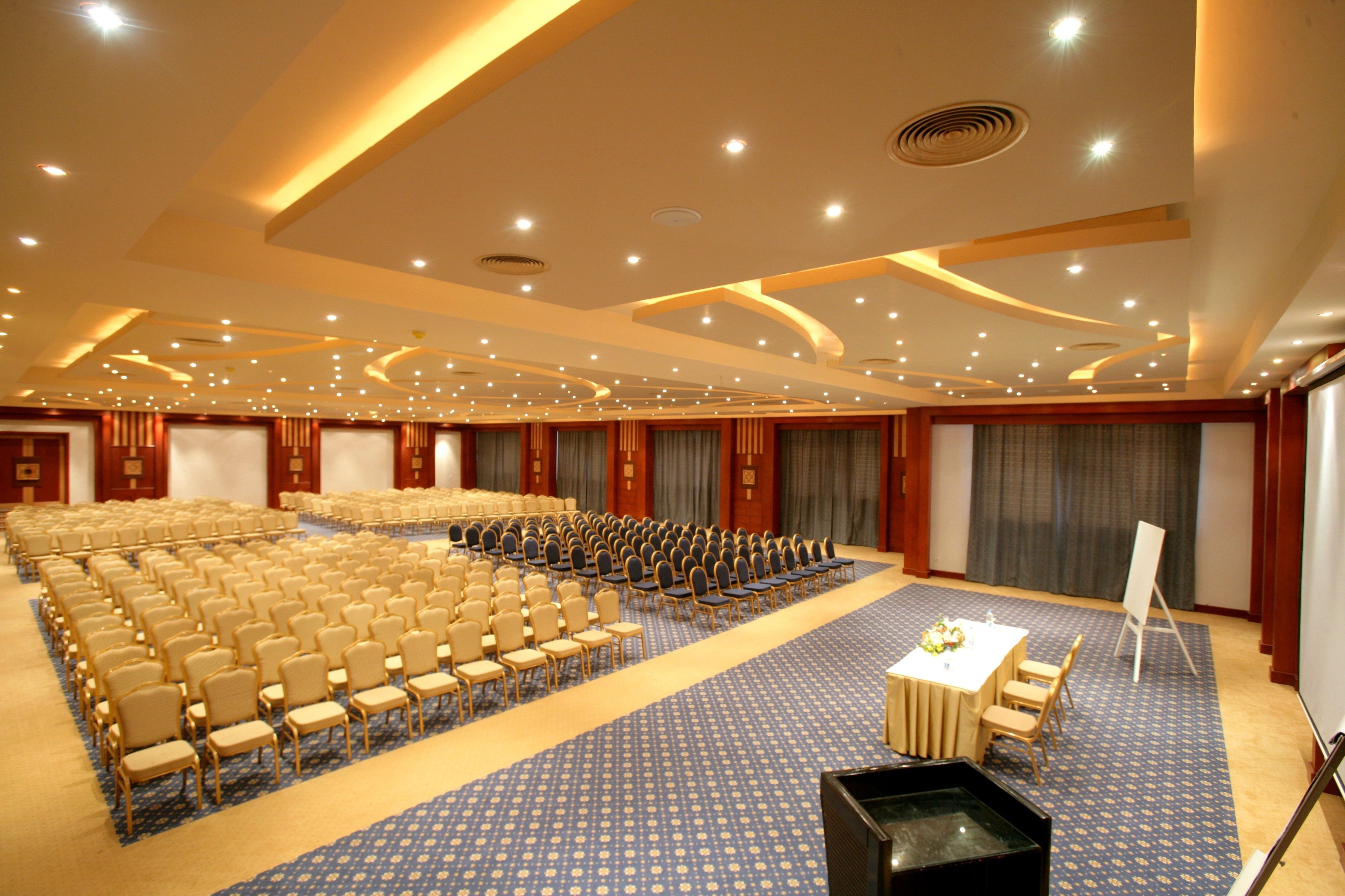 Rehana Royal Beach Resort Aqua Park & Spa