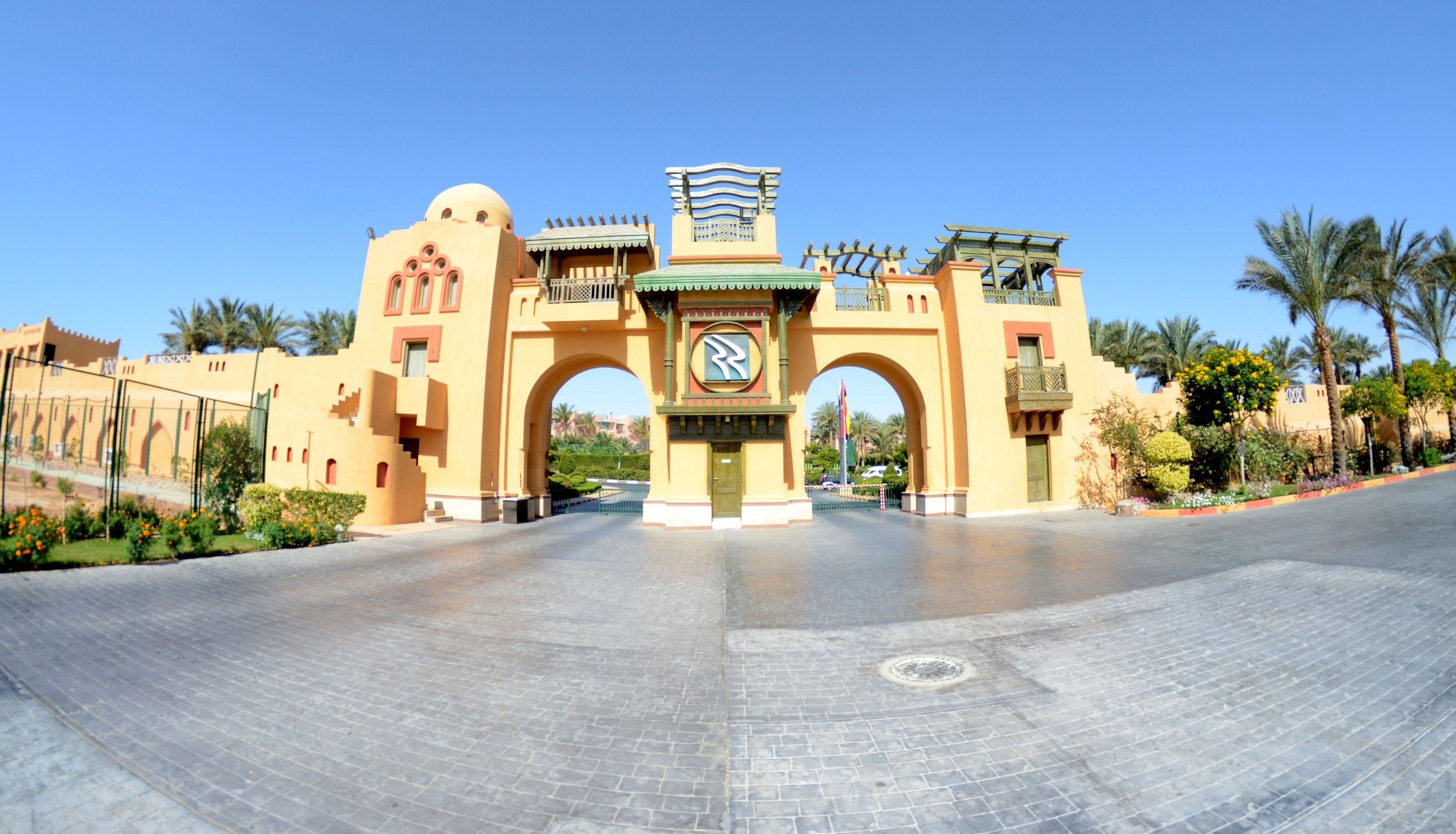 Rehana Royal Beach Resort Aqua Park & Spa