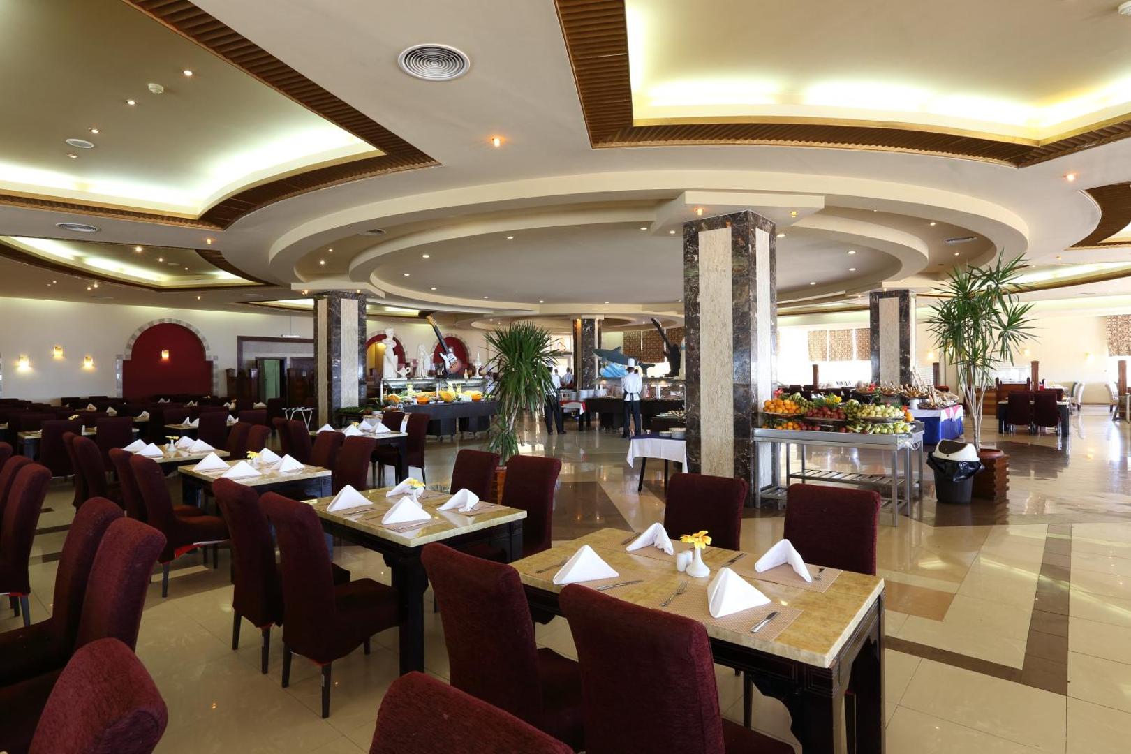 Rehana Royal Beach Resort Aqua Park & Spa