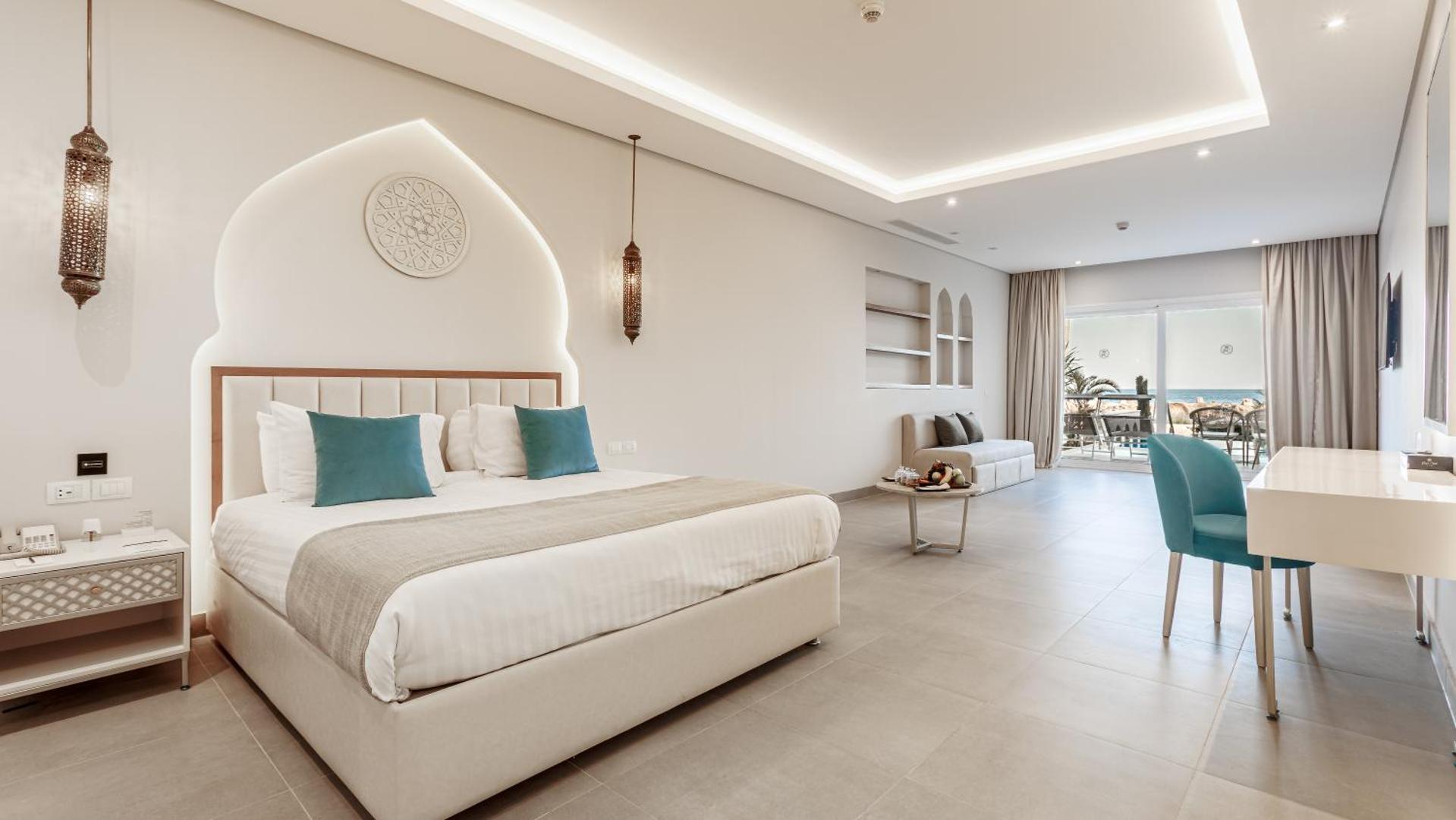 SUNRISE Remal Beach Resort