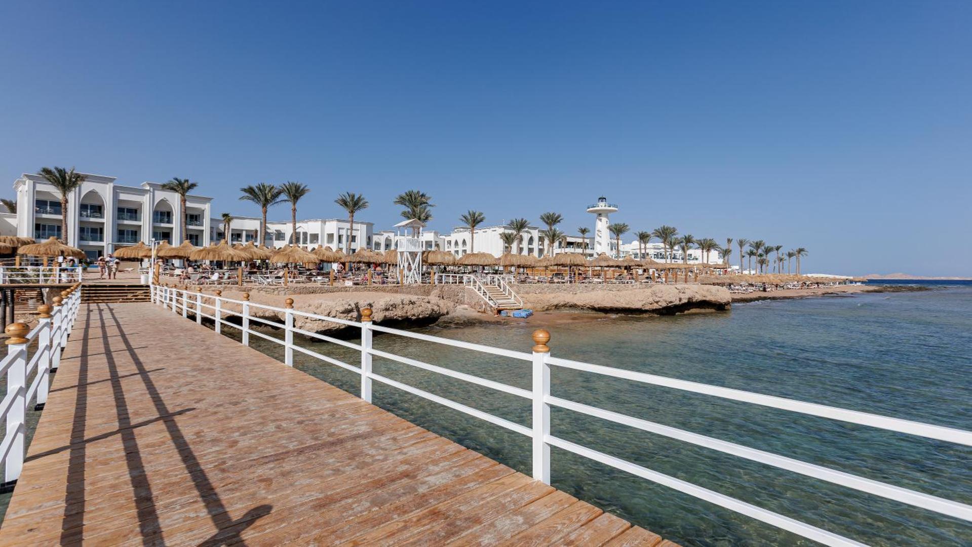 SUNRISE Remal Beach Resort