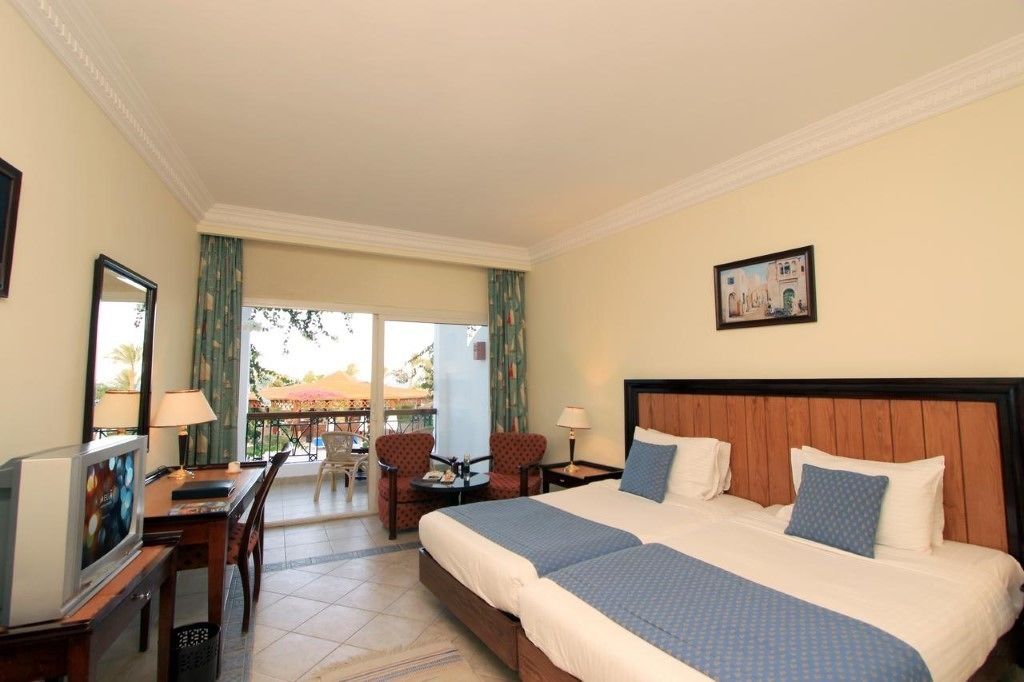 SUNRISE Remal Beach Resort