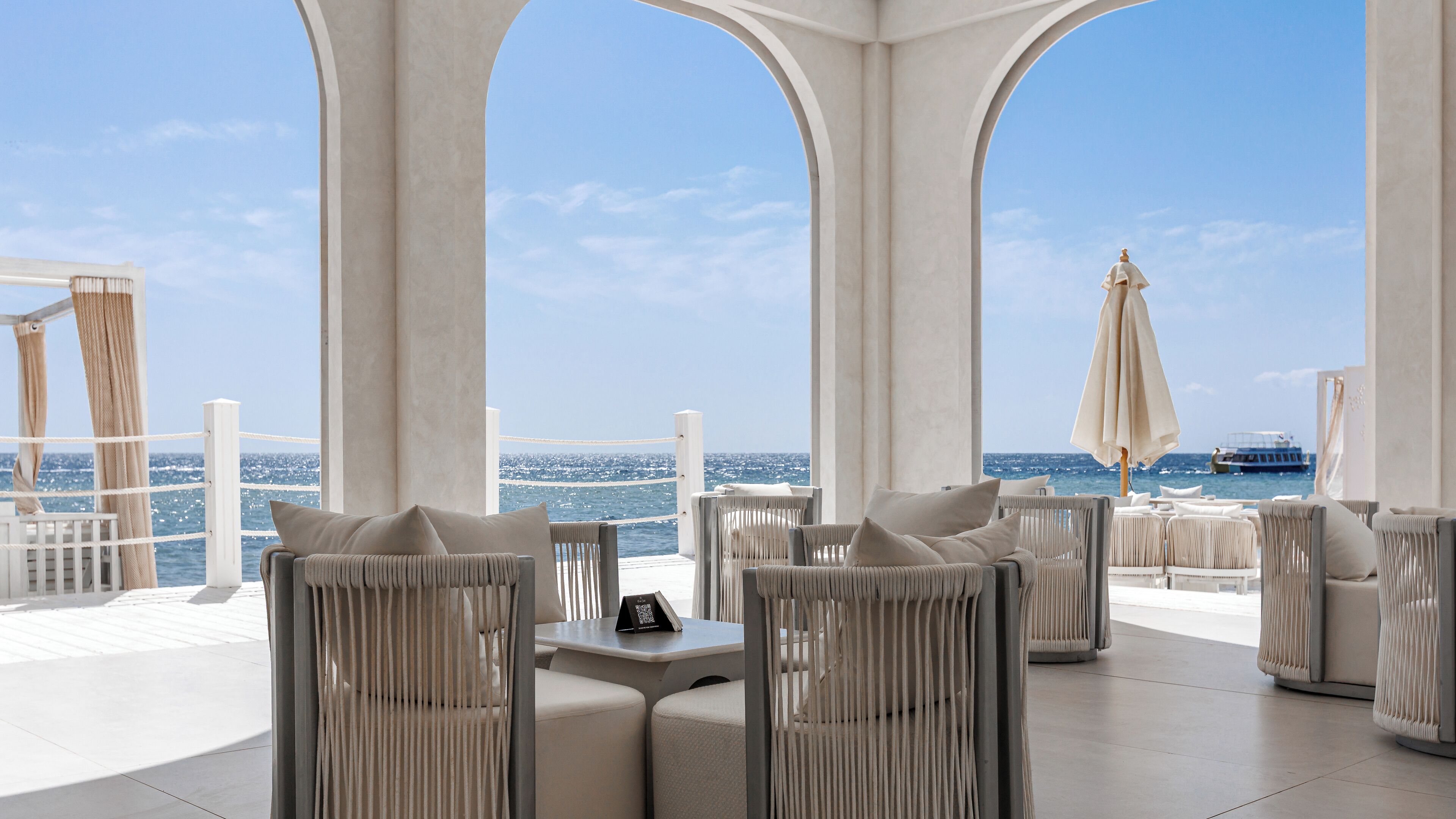 SUNRISE Remal Beach Resort