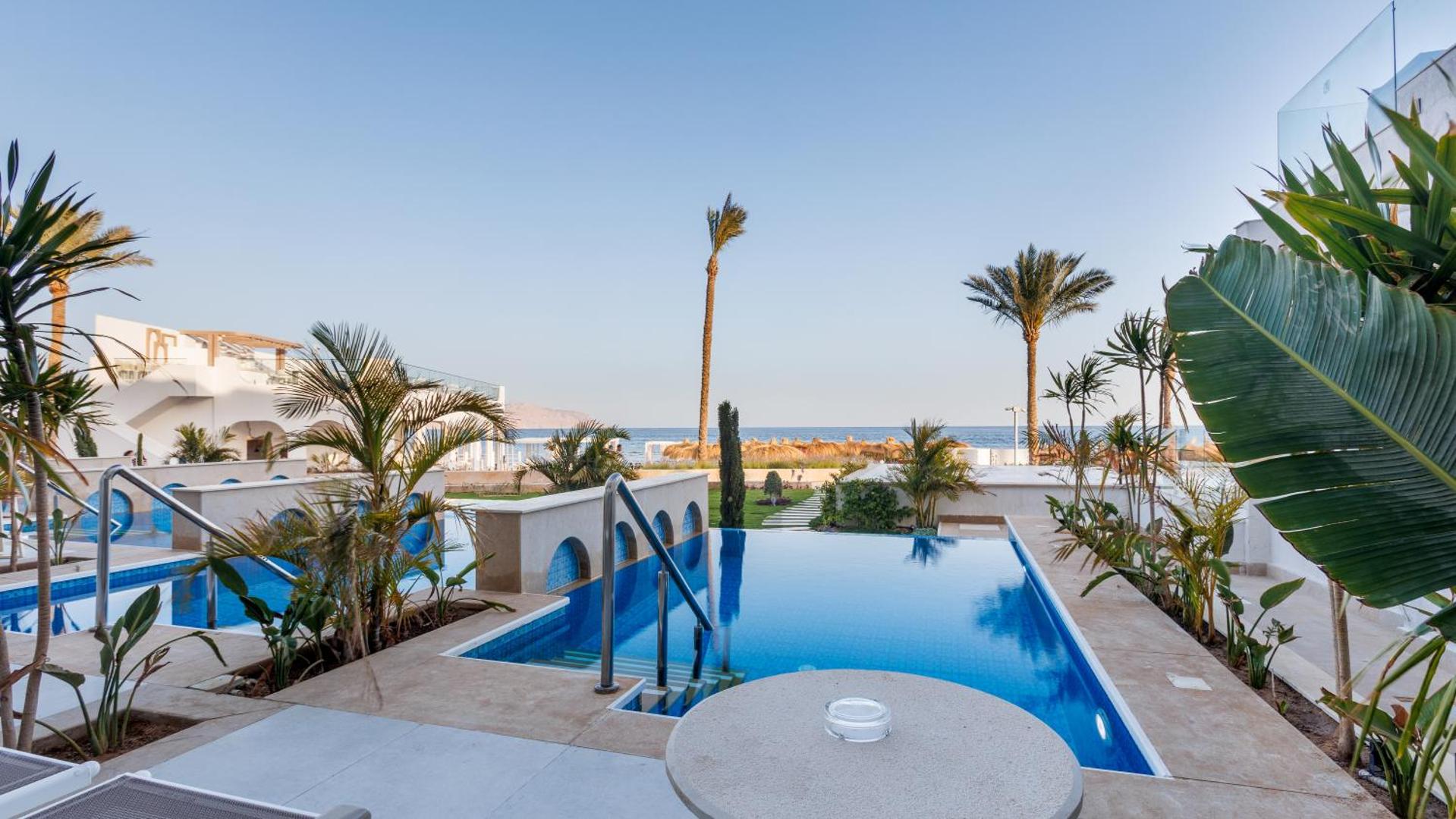 SUNRISE Remal Beach Resort