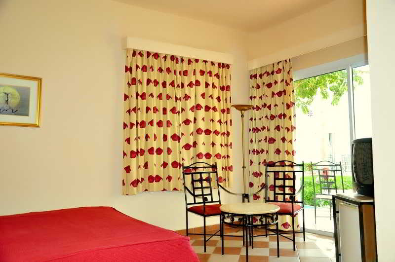Jaz Fanara Residence