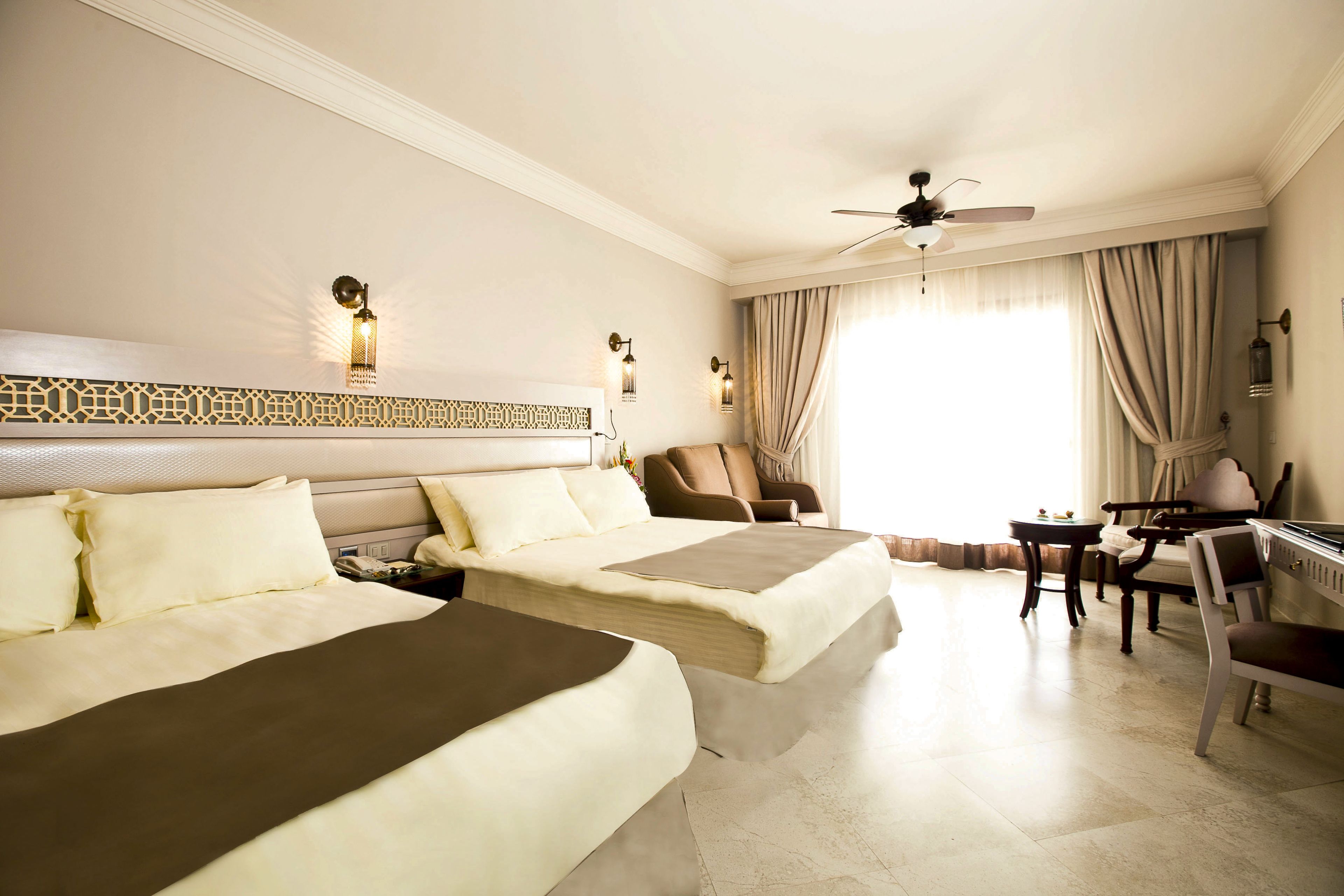 SUNRISE Arabian Beach Resort - Grand Select