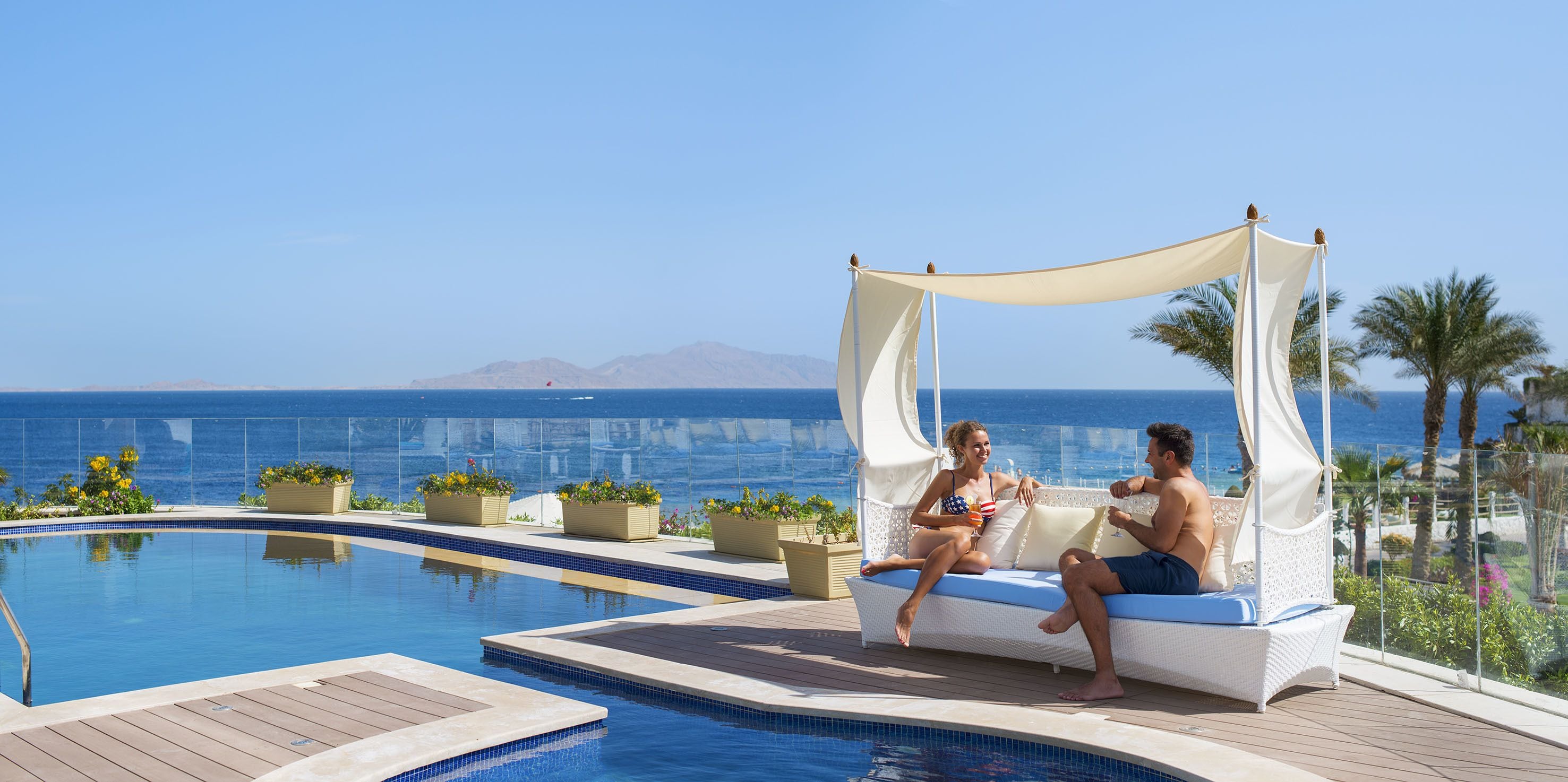 SUNRISE Arabian Beach Resort - Grand Select