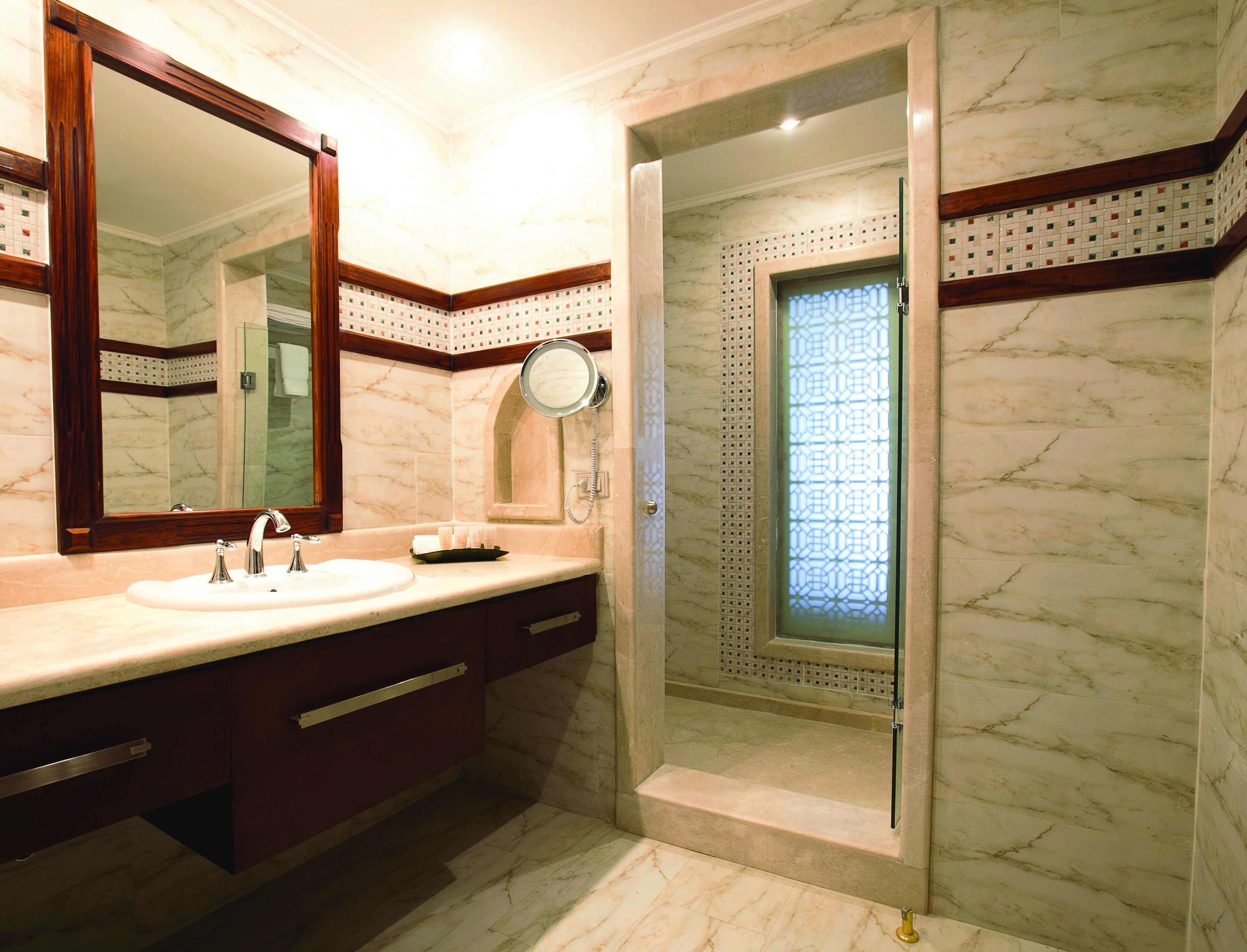 SUNRISE Arabian Beach Resort - Grand Select