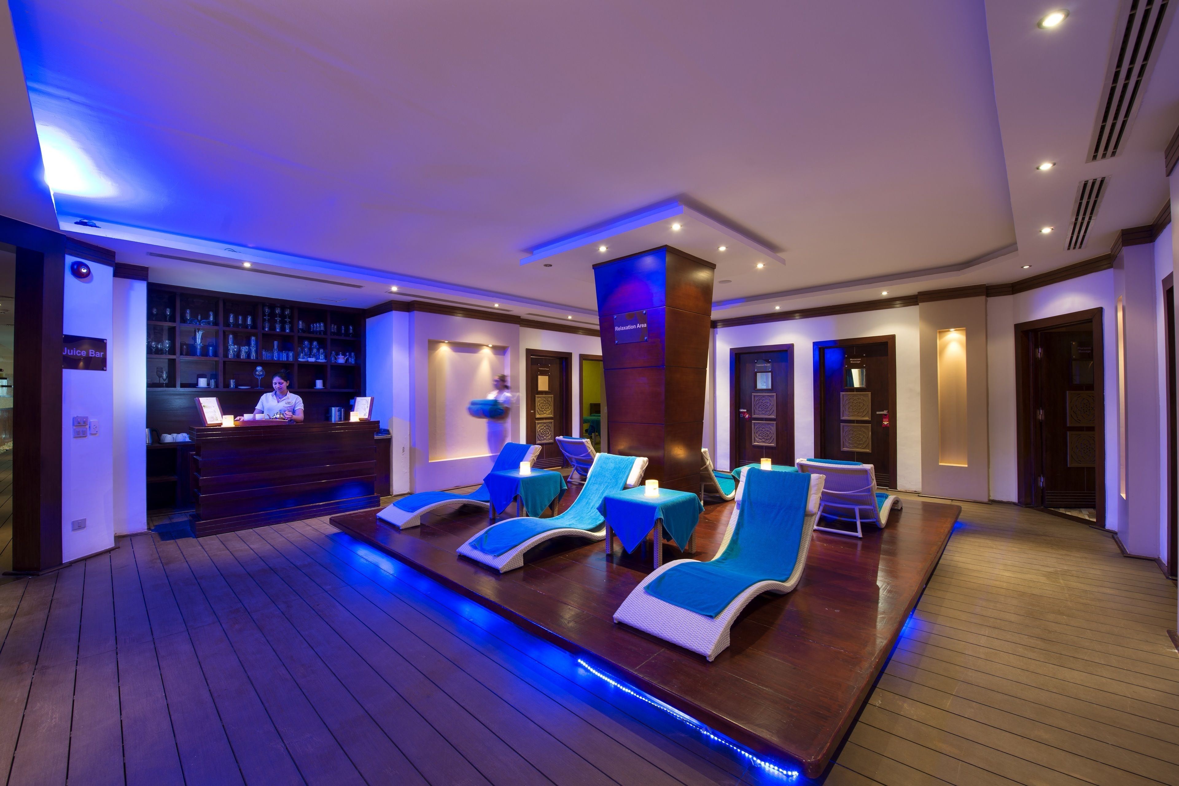 SUNRISE Arabian Beach Resort - Grand Select