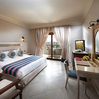 SUNRISE Arabian Beach Resort - Grand Select