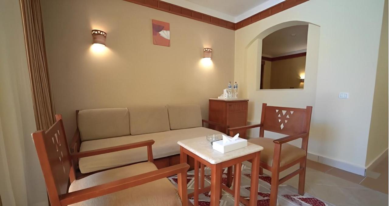 Romance Regency Club