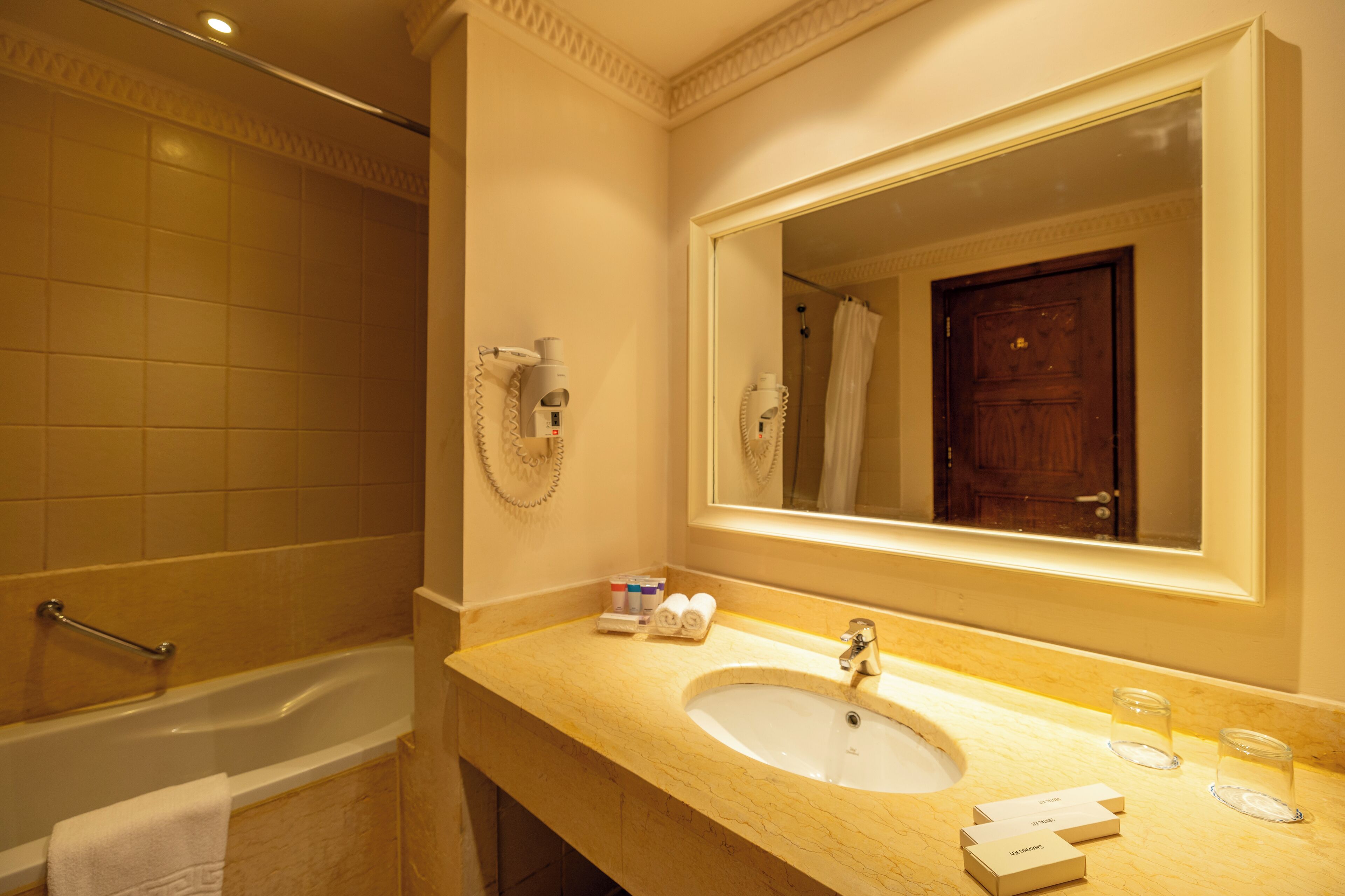 Continental Plaza Beach Resort