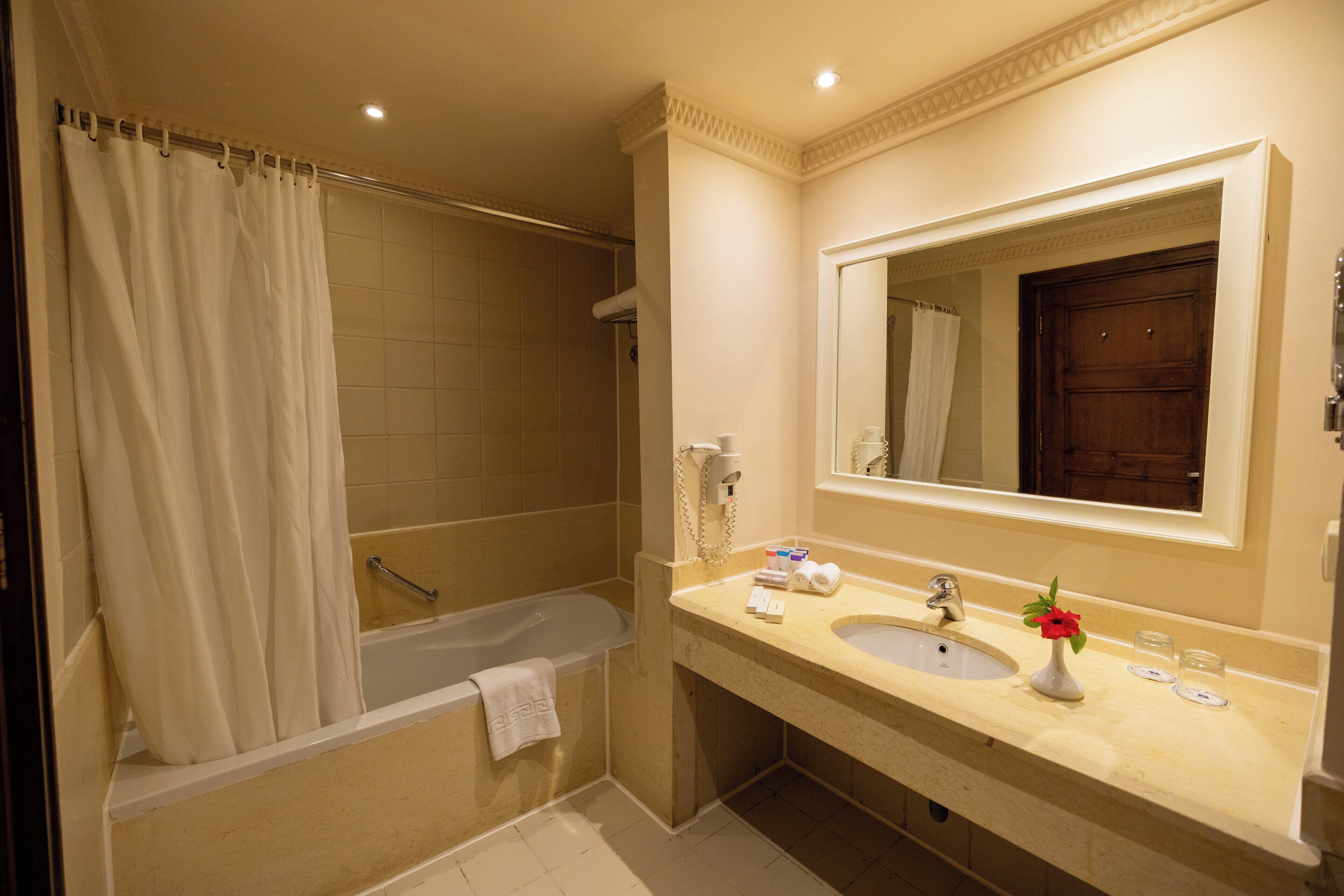 Continental Plaza Beach Resort