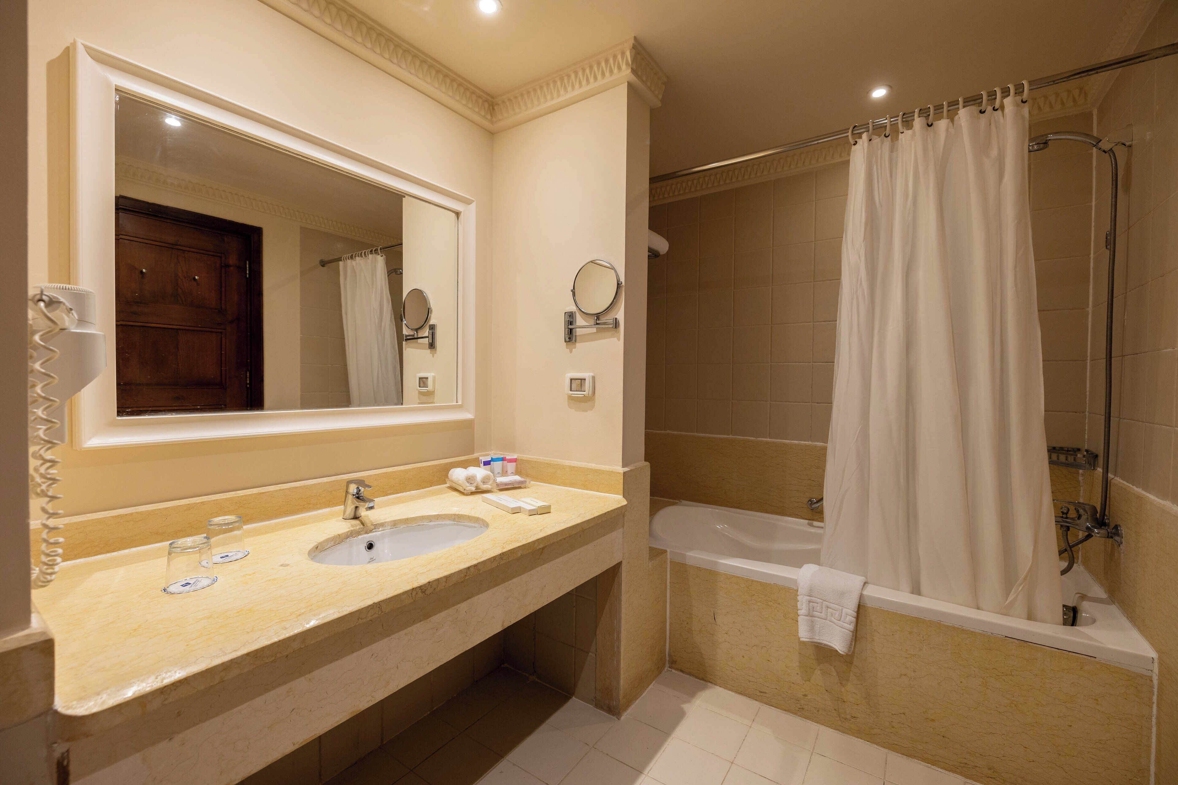 Continental Plaza Beach Resort