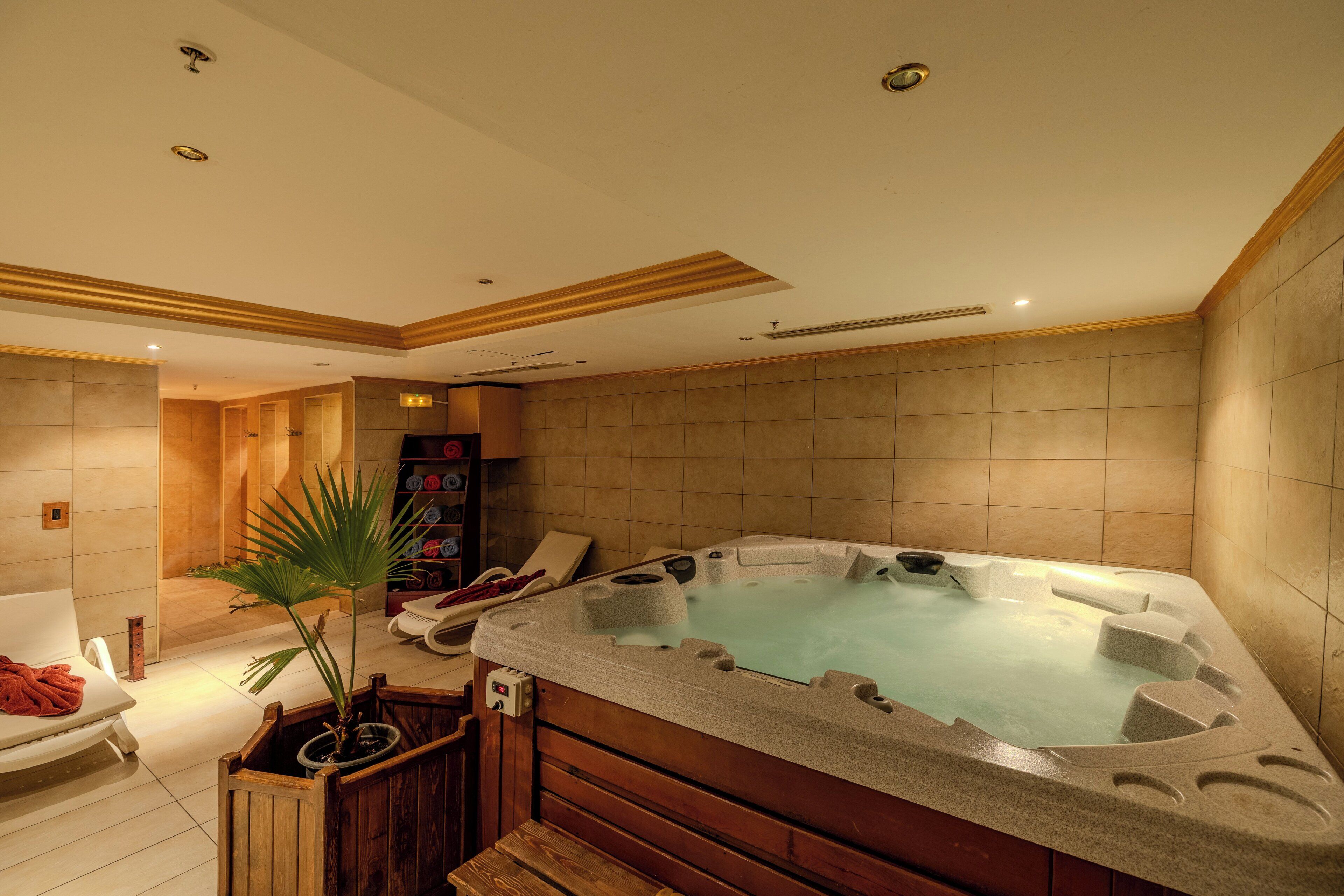 Continental Plaza Beach Resort