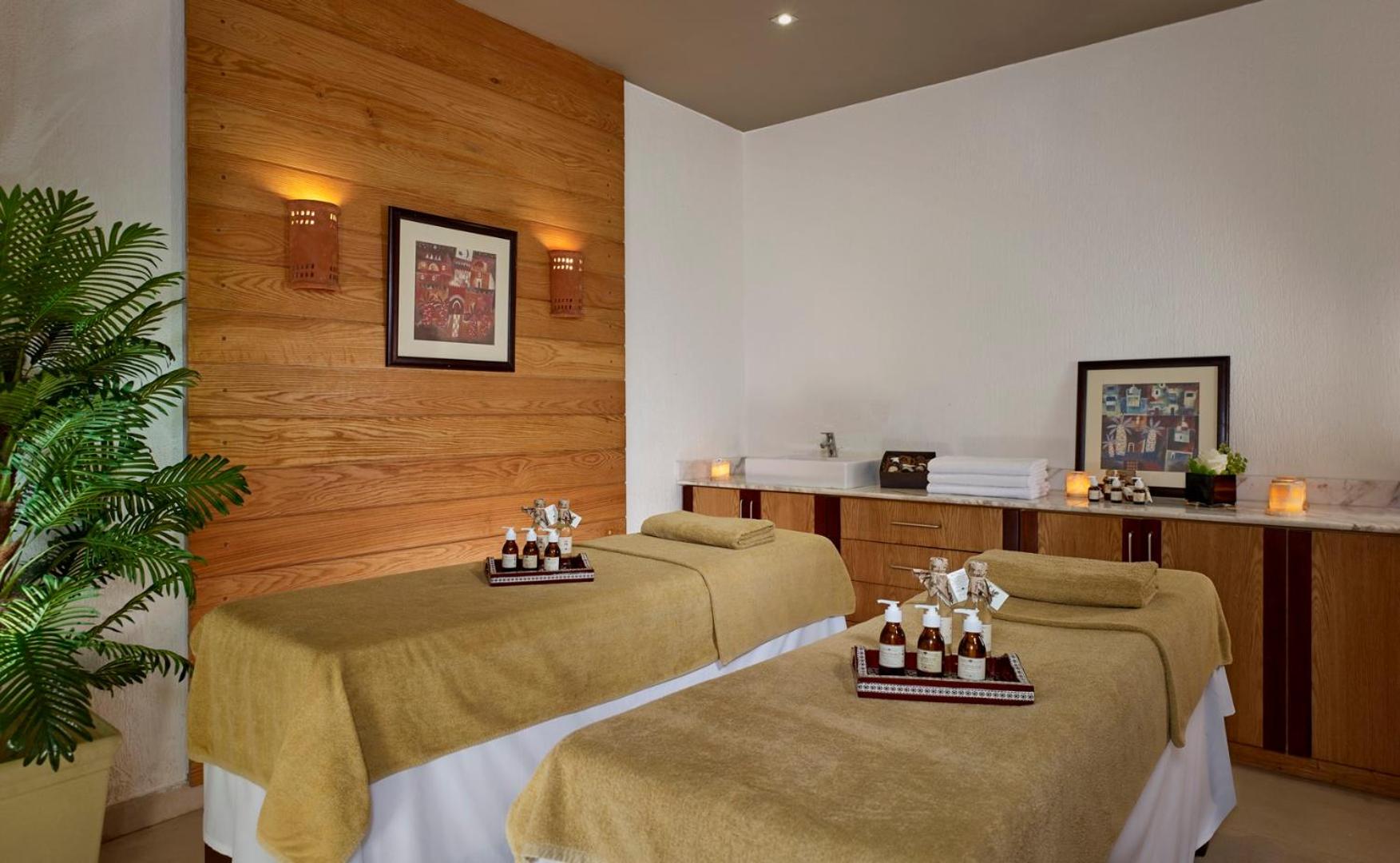 Coral Sea Waterworld