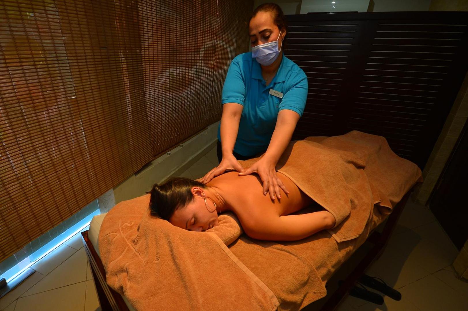 Falcon Naama Star Hotel