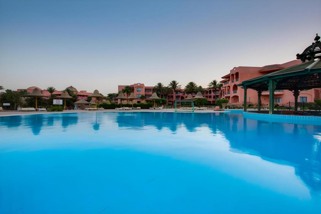 Parrotel Aqua Park Resort