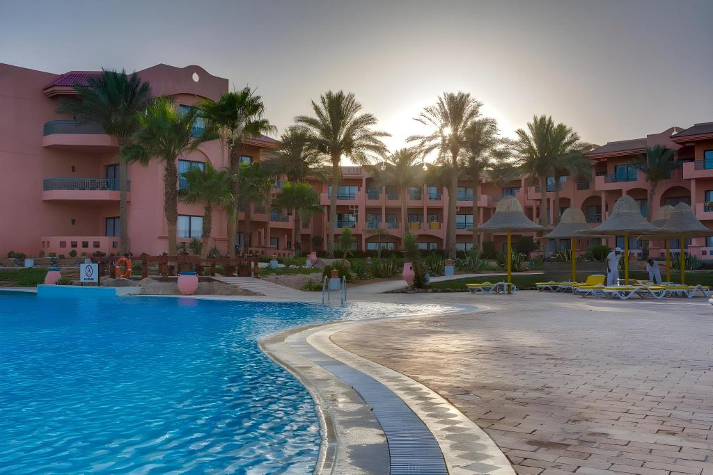 Parrotel Aqua Park Resort