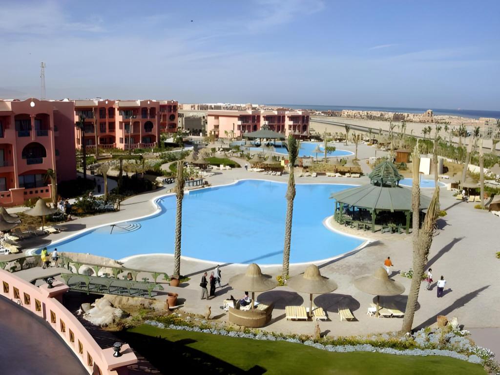 Parrotel Aqua Park Resort