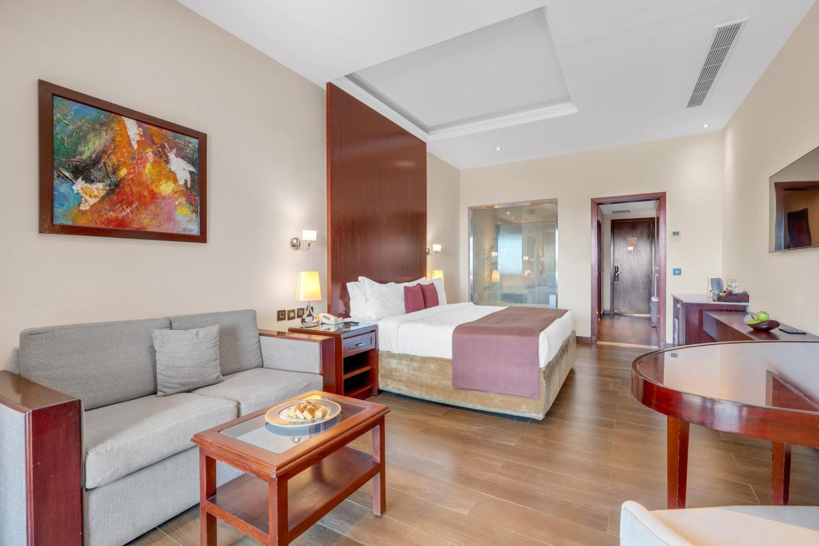 Royal Savoy Hotel & Villas