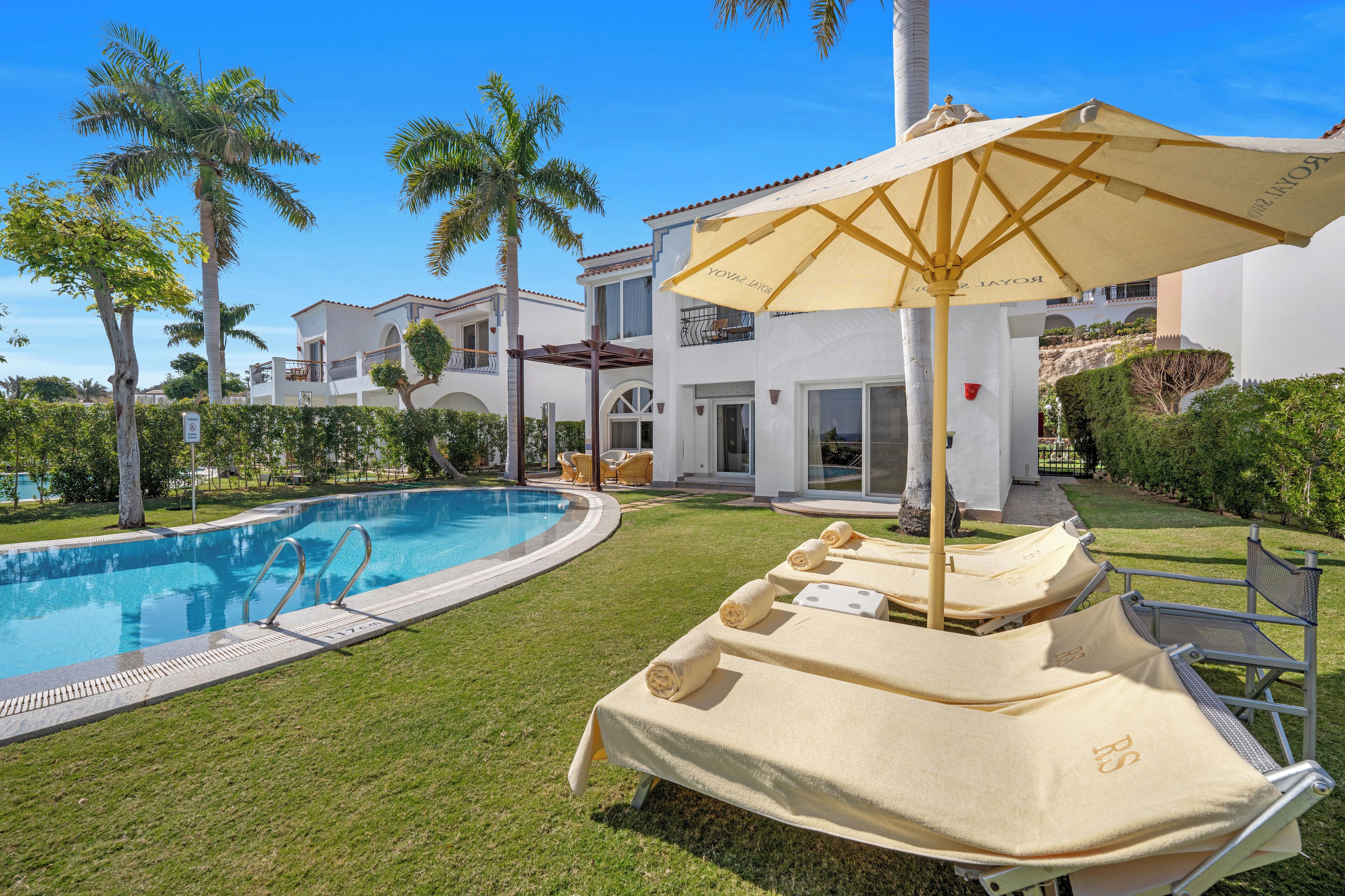 Royal Savoy Hotel & Villas