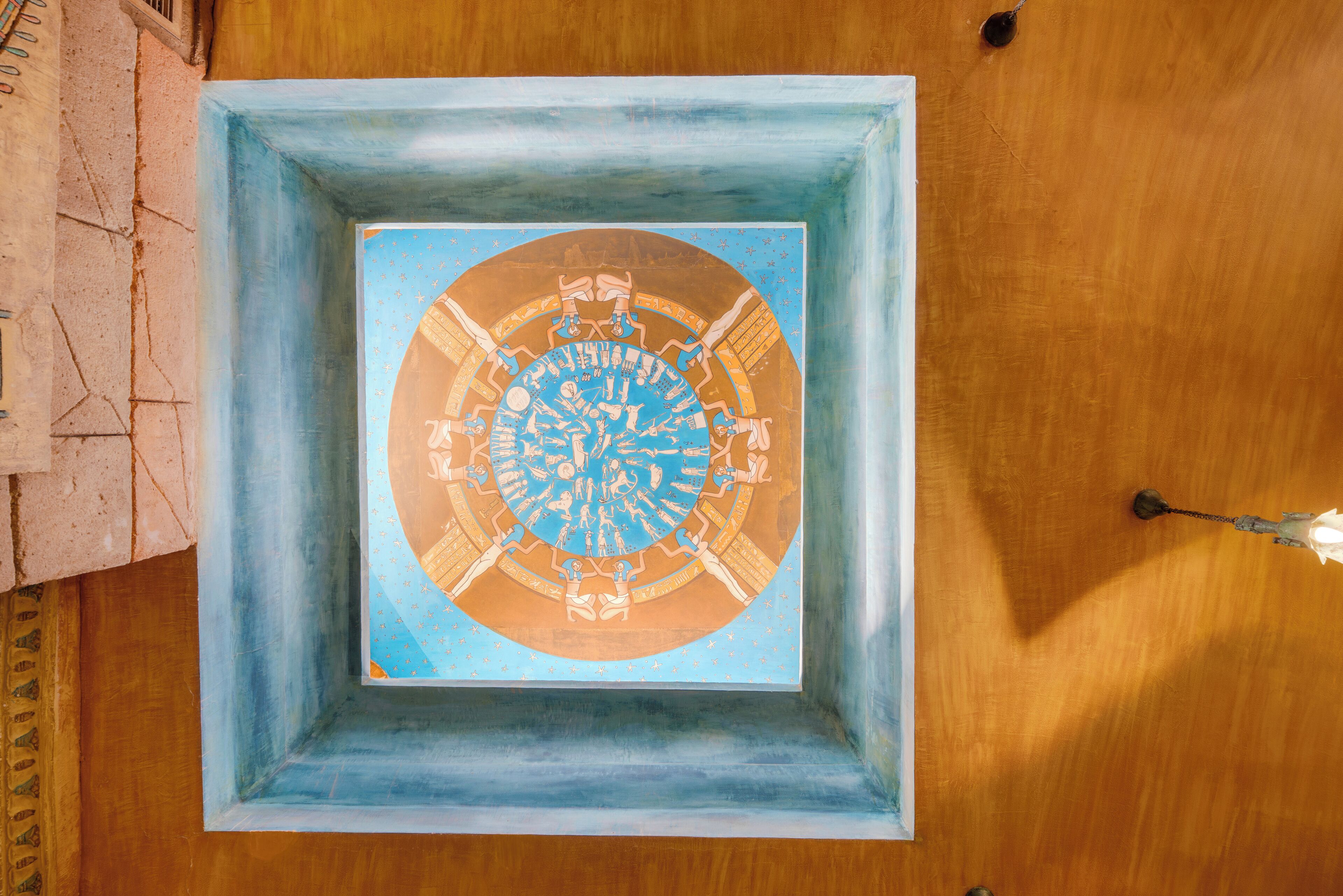 Royal Savoy Hotel & Villas